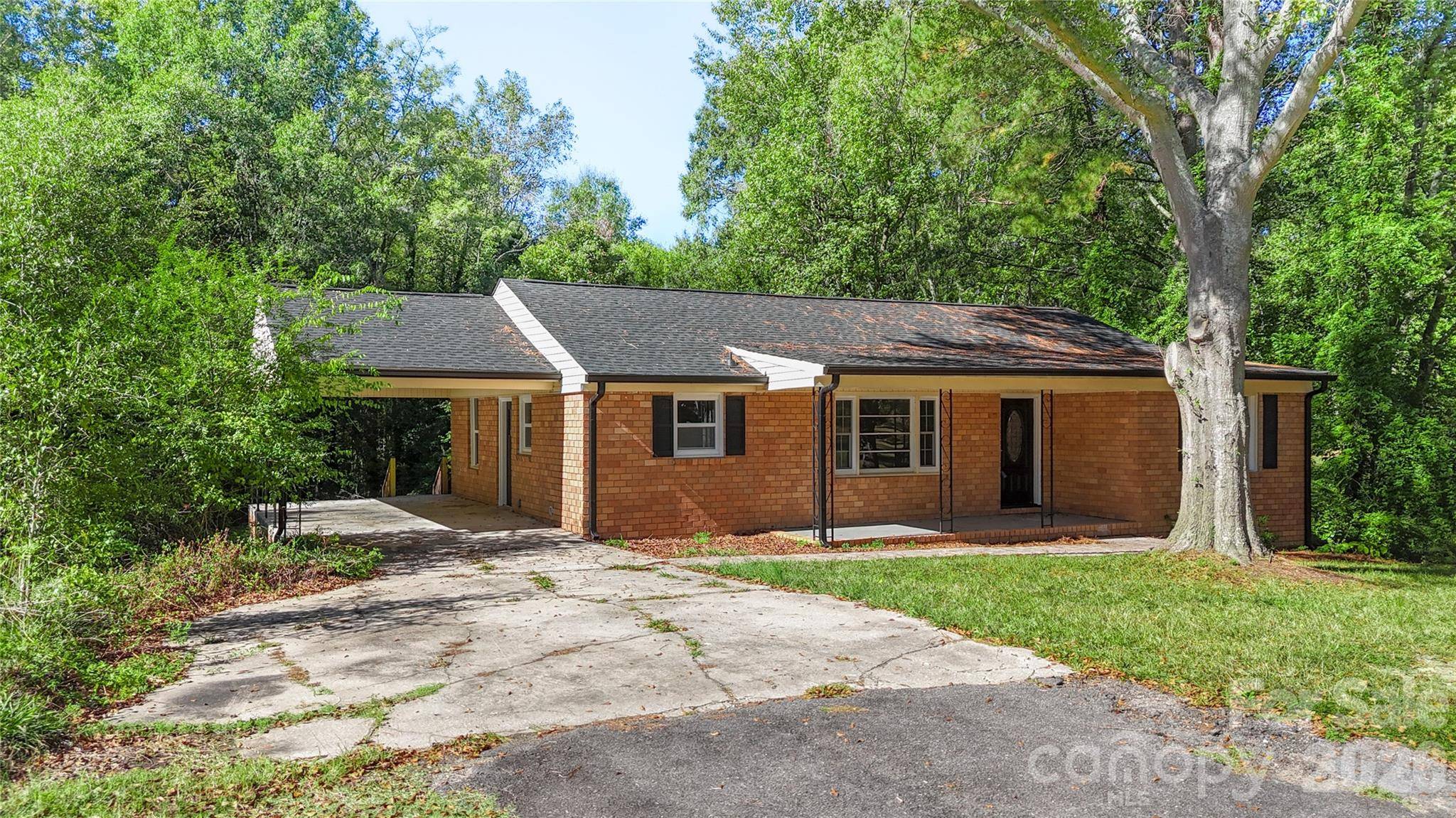 1428 Boxwood AVE, Lancaster, SC 29720