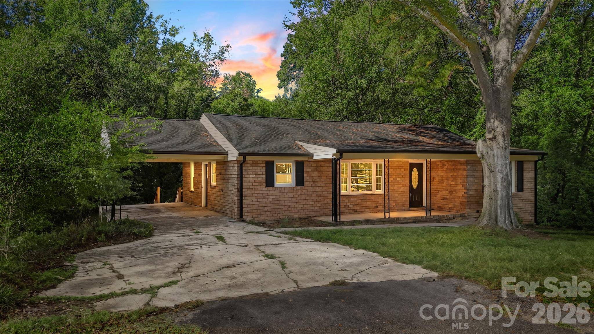 1428 Boxwood AVE, Lancaster, SC 29720