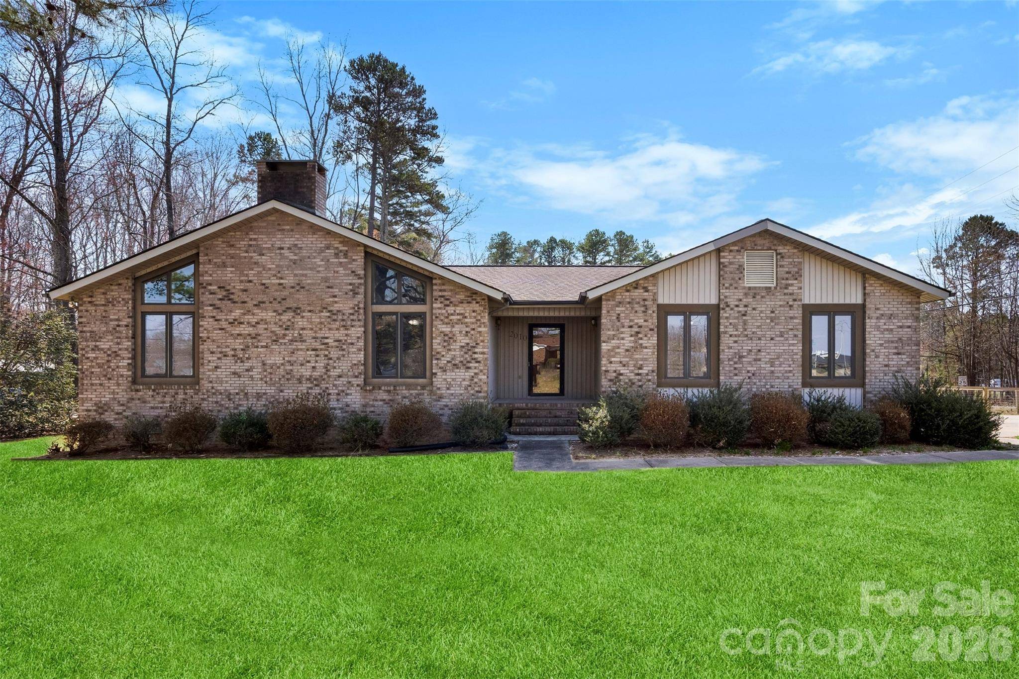2010 Sprucewood ST, Albemarle, NC 28001