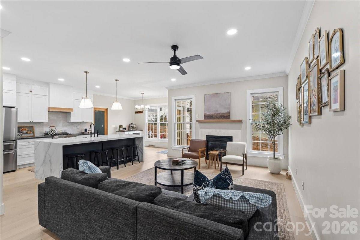 4005 Country Oaks DR, Waxhaw, NC 28173