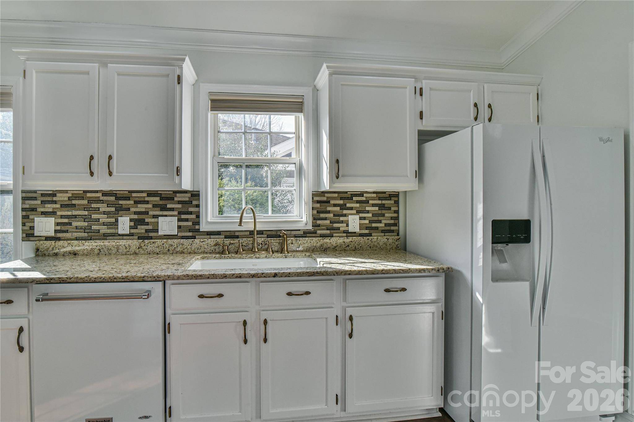 4 Heather WAY #B, Candler, NC 28715