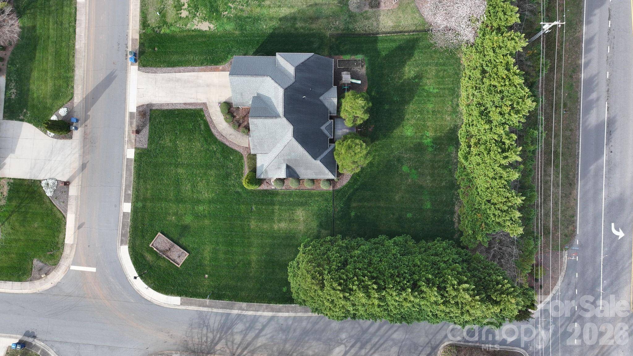 2696 Charleston CT, Claremont, NC 28610