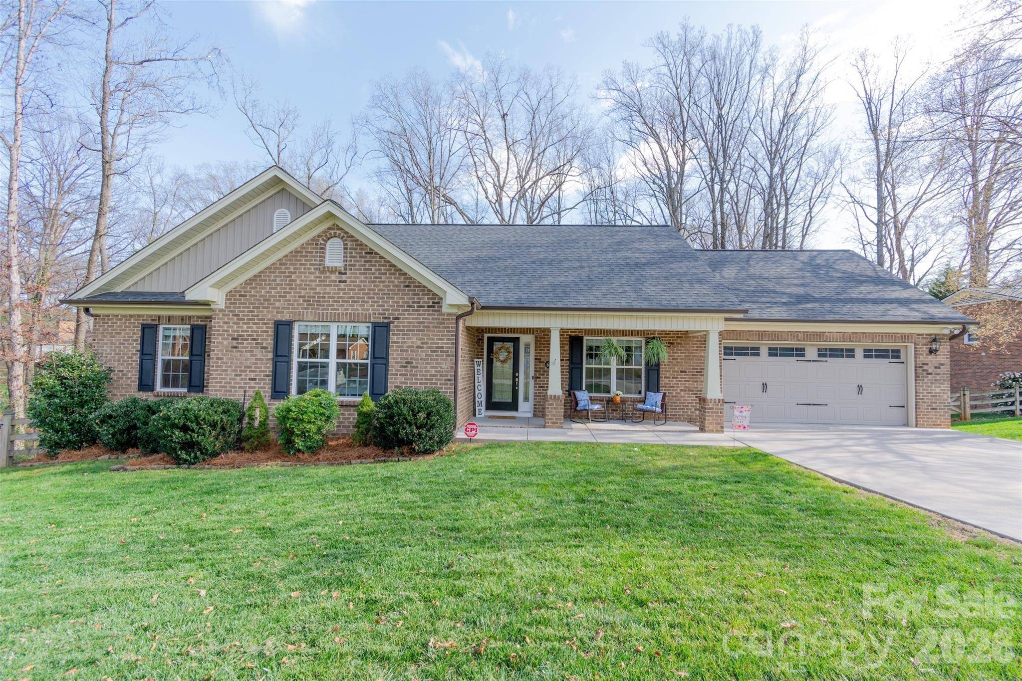 6729 Rollingwood DR, Clemmons, NC 27012