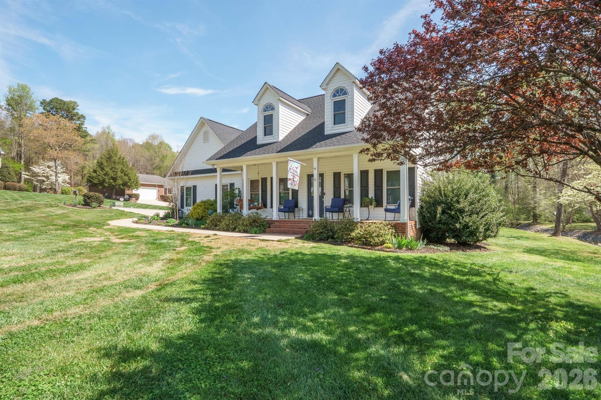 408 Mooreland DR NE, Conover, NC 28613