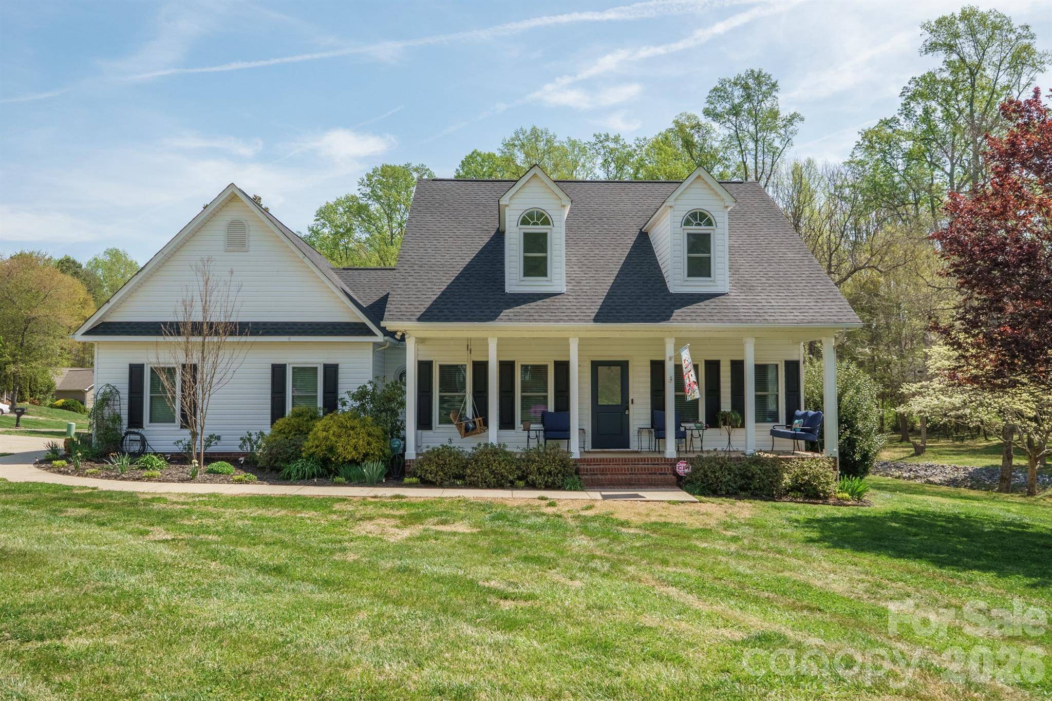 408 Mooreland DR NE, Conover, NC 28613
