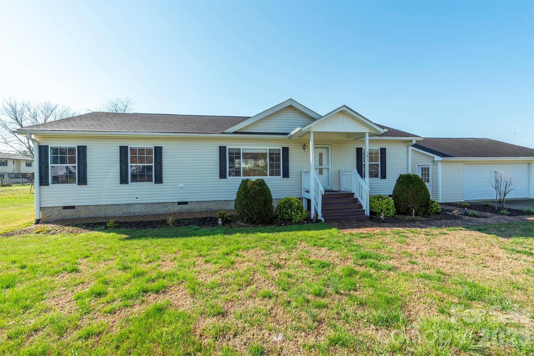 181 High Valley Estates DR, Alexander, NC 28701