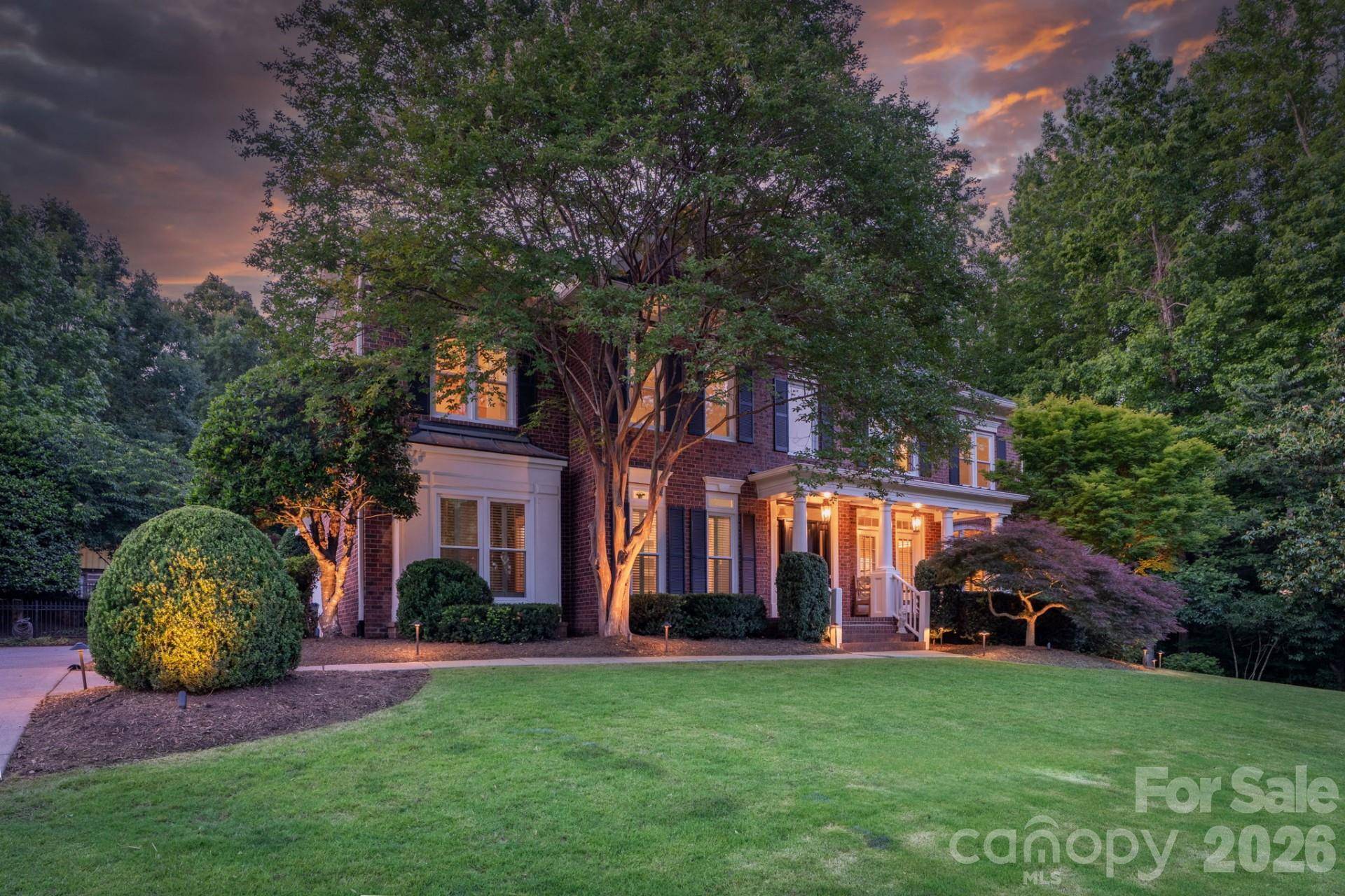 7810 Stonehaven DR, Waxhaw, NC 28173