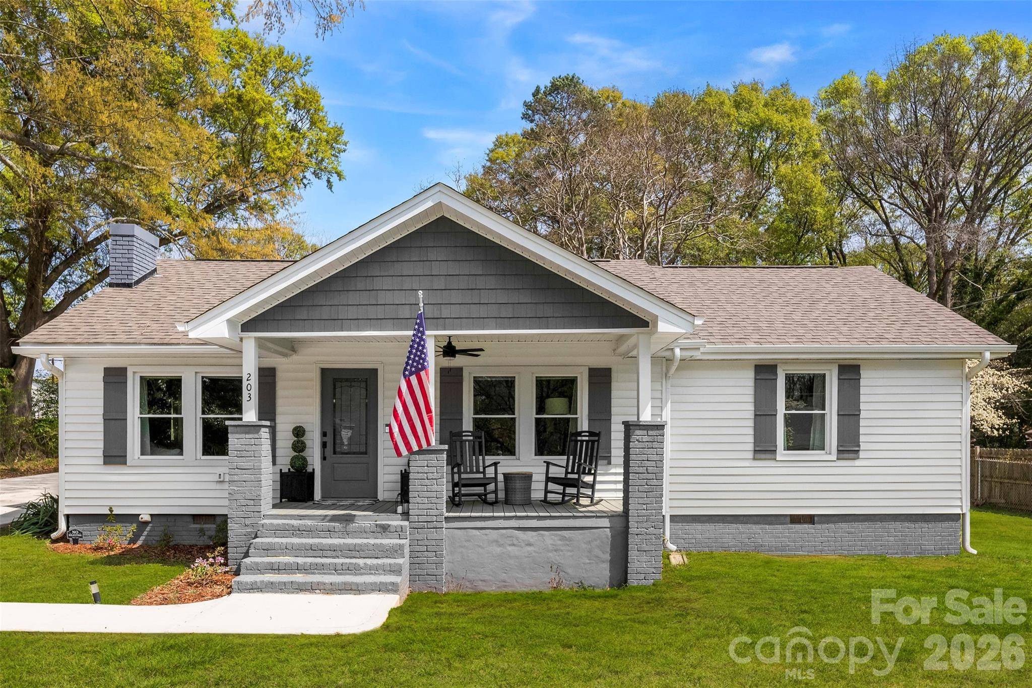 203 Blanche AVE, Belmont, NC 28012