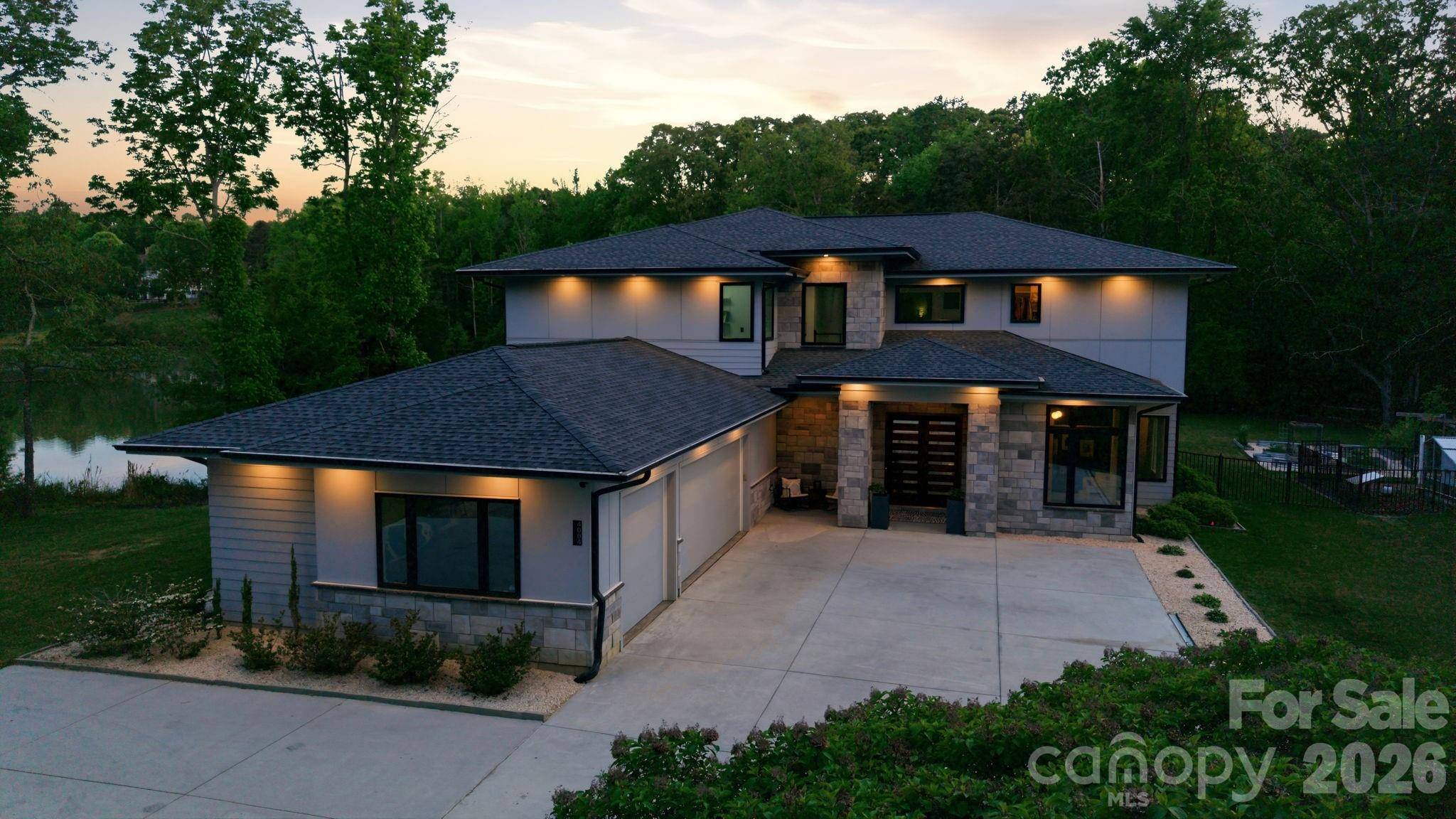 4004 Oldstone Forest DR, Waxhaw, NC 28173