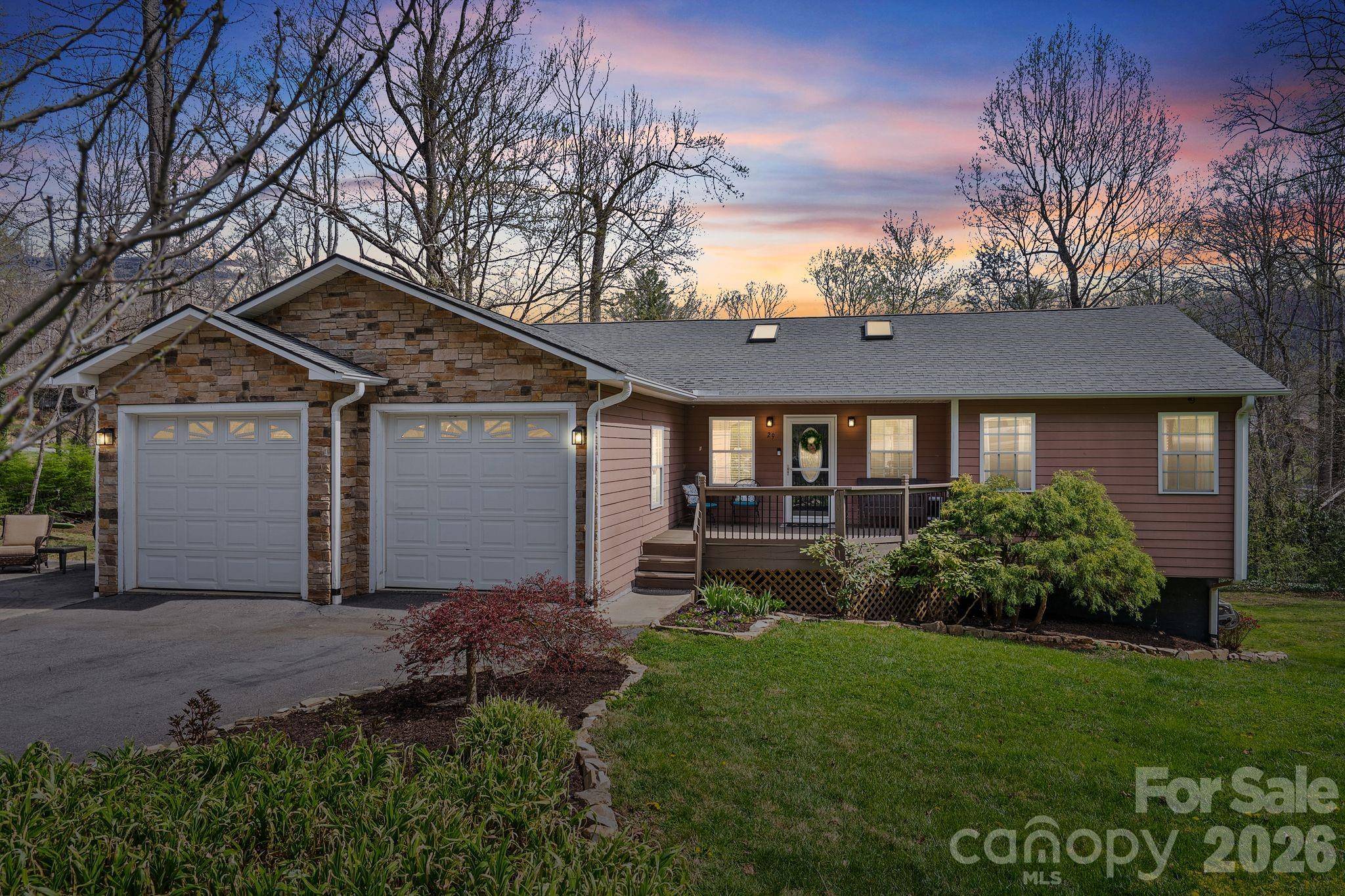 29 Muirfield DR, Arden, NC 28704