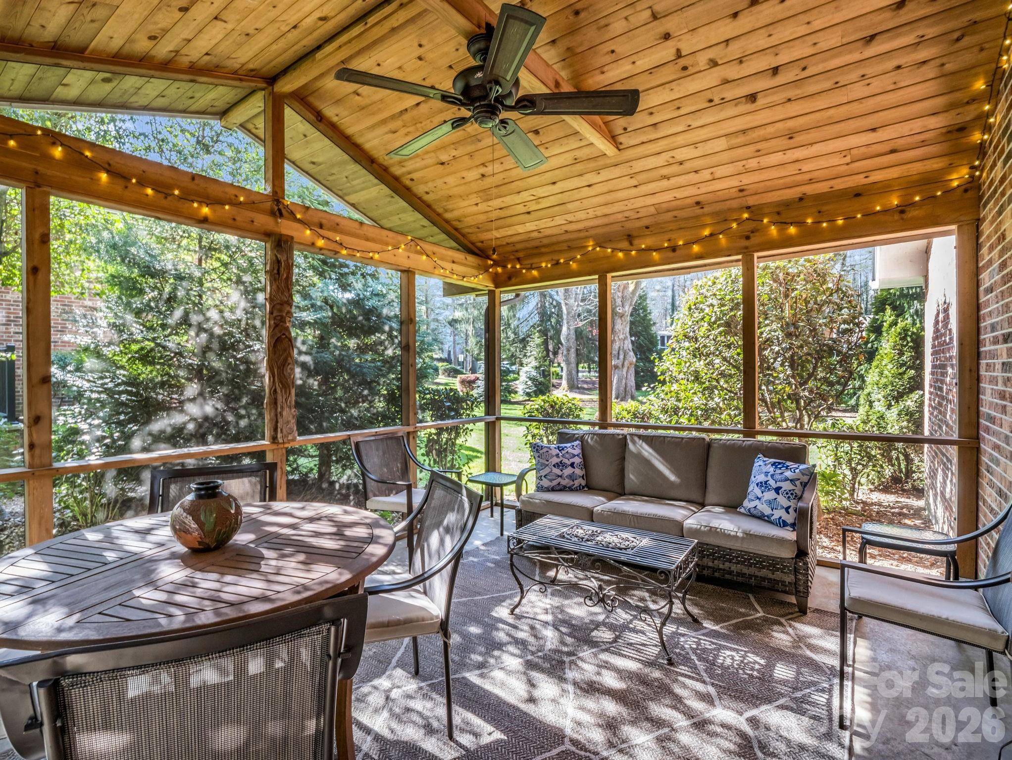 101 Boyd DR #2A, Flat Rock, NC 28731