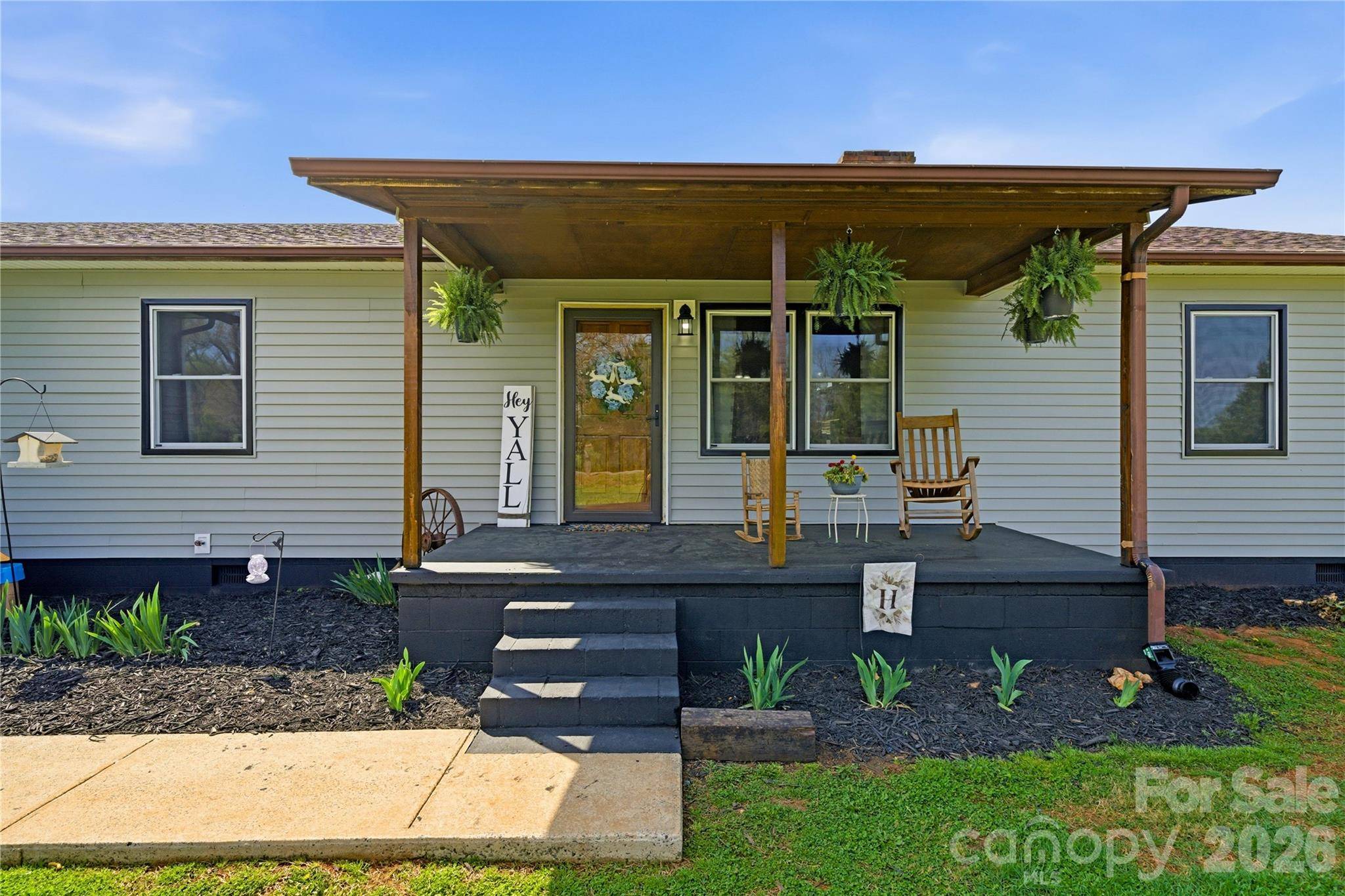 2452 Tower RD, East Bend, NC 27018
