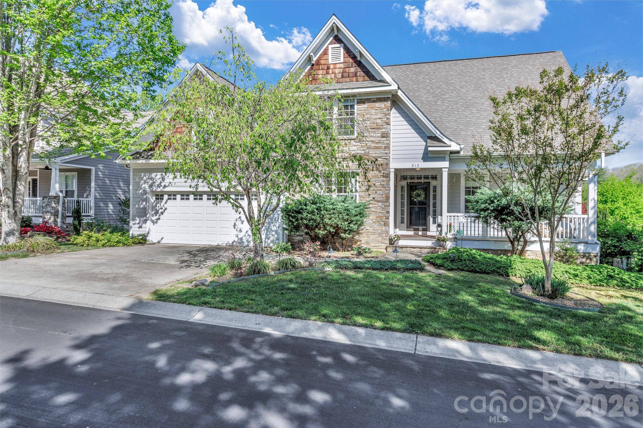 213 Nut Hatch LOOP, Arden, NC 28704