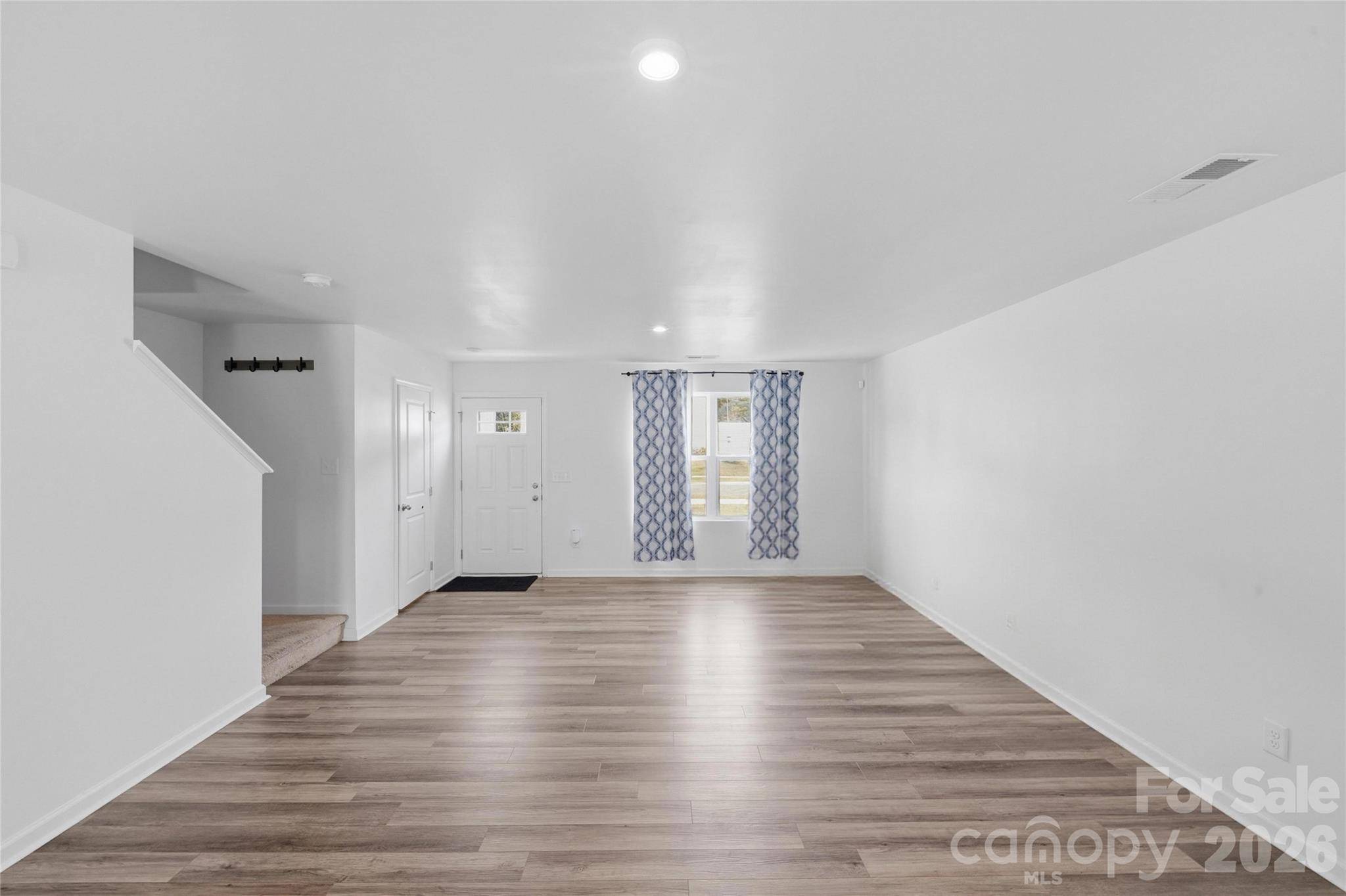 660 Pointe Andrews DR, Concord, NC 28025