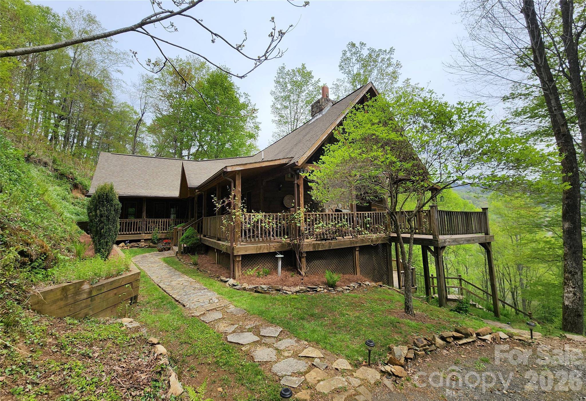 604 Croft View DR, Bakersville, NC 28705