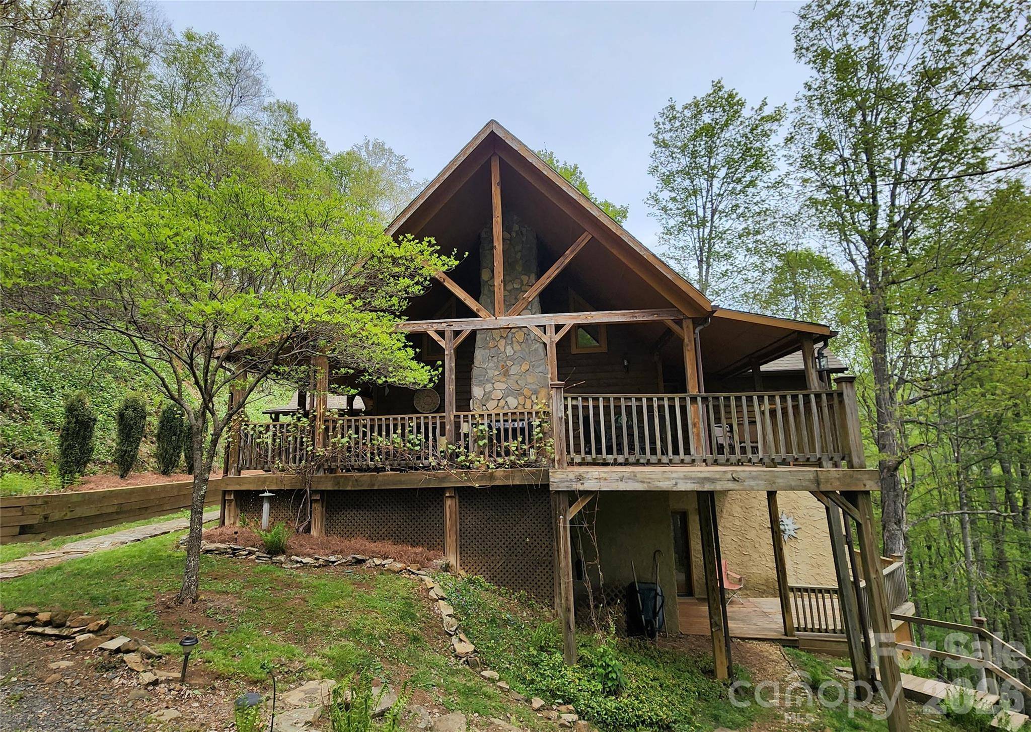 604 Croft View DR, Bakersville, NC 28705