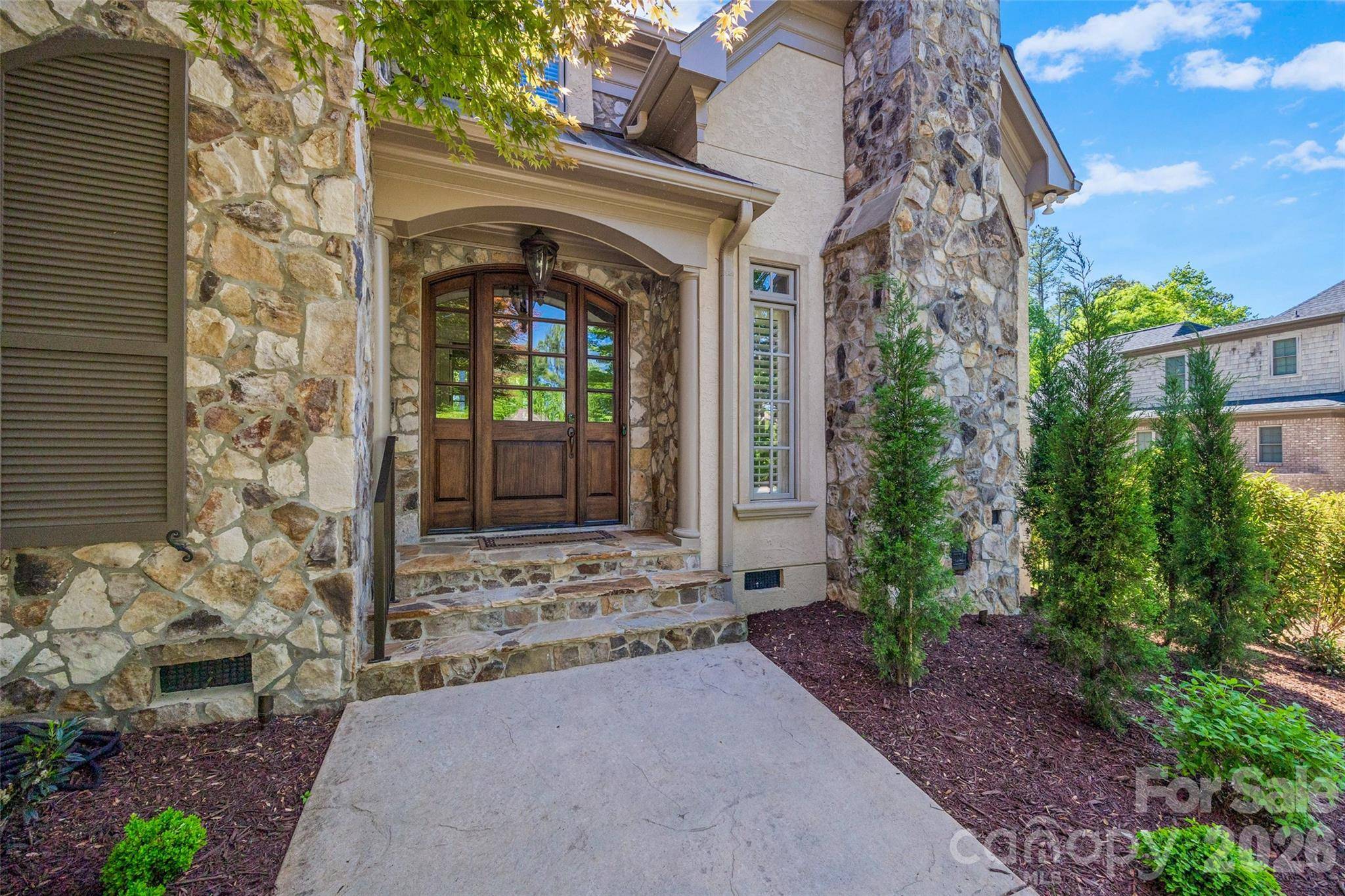 3026 Kings Manor DR, Matthews, NC 28104