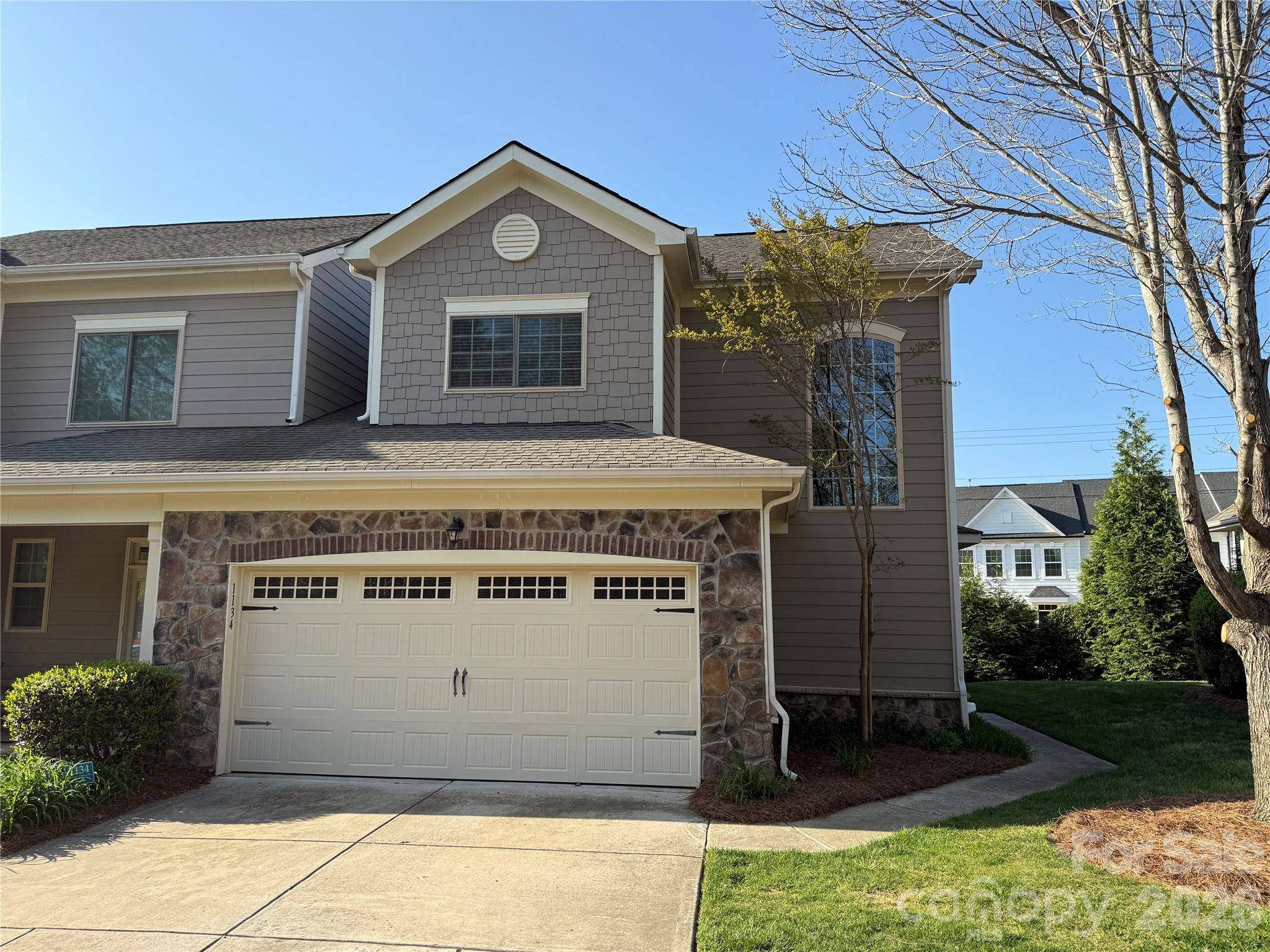 1134 Stuarts Landing DR, Cramerton, NC 28032