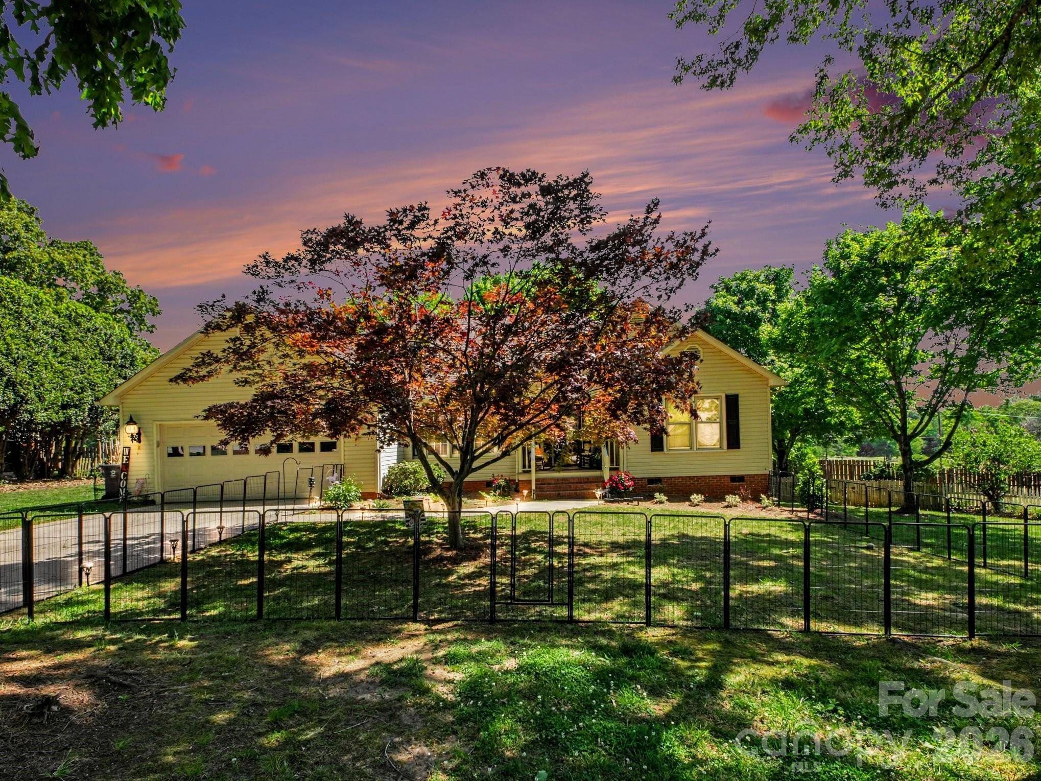 1706 Whitney LN, Salisbury, NC 28146