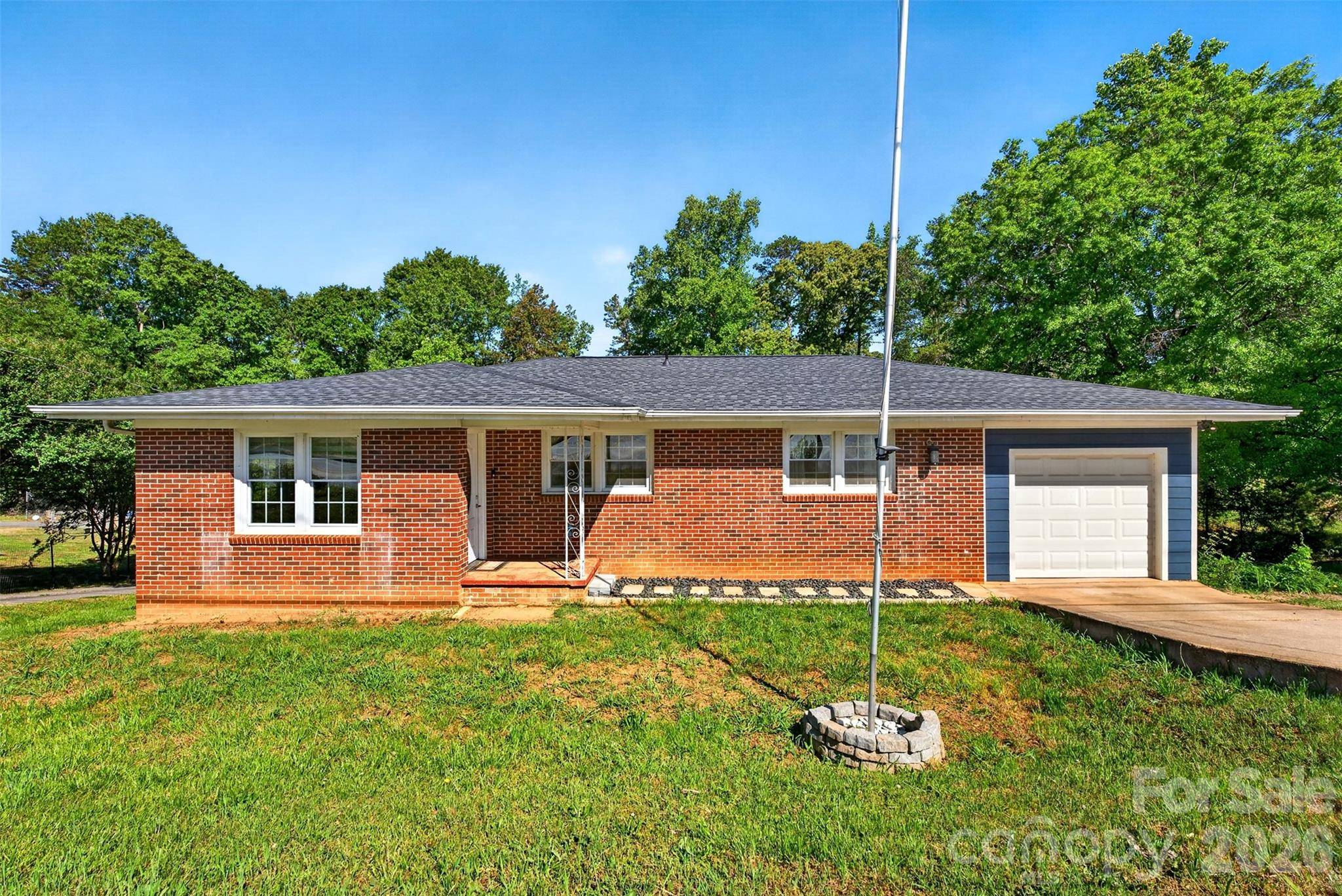 4853 S Main ST, Cowpens, SC 29330
