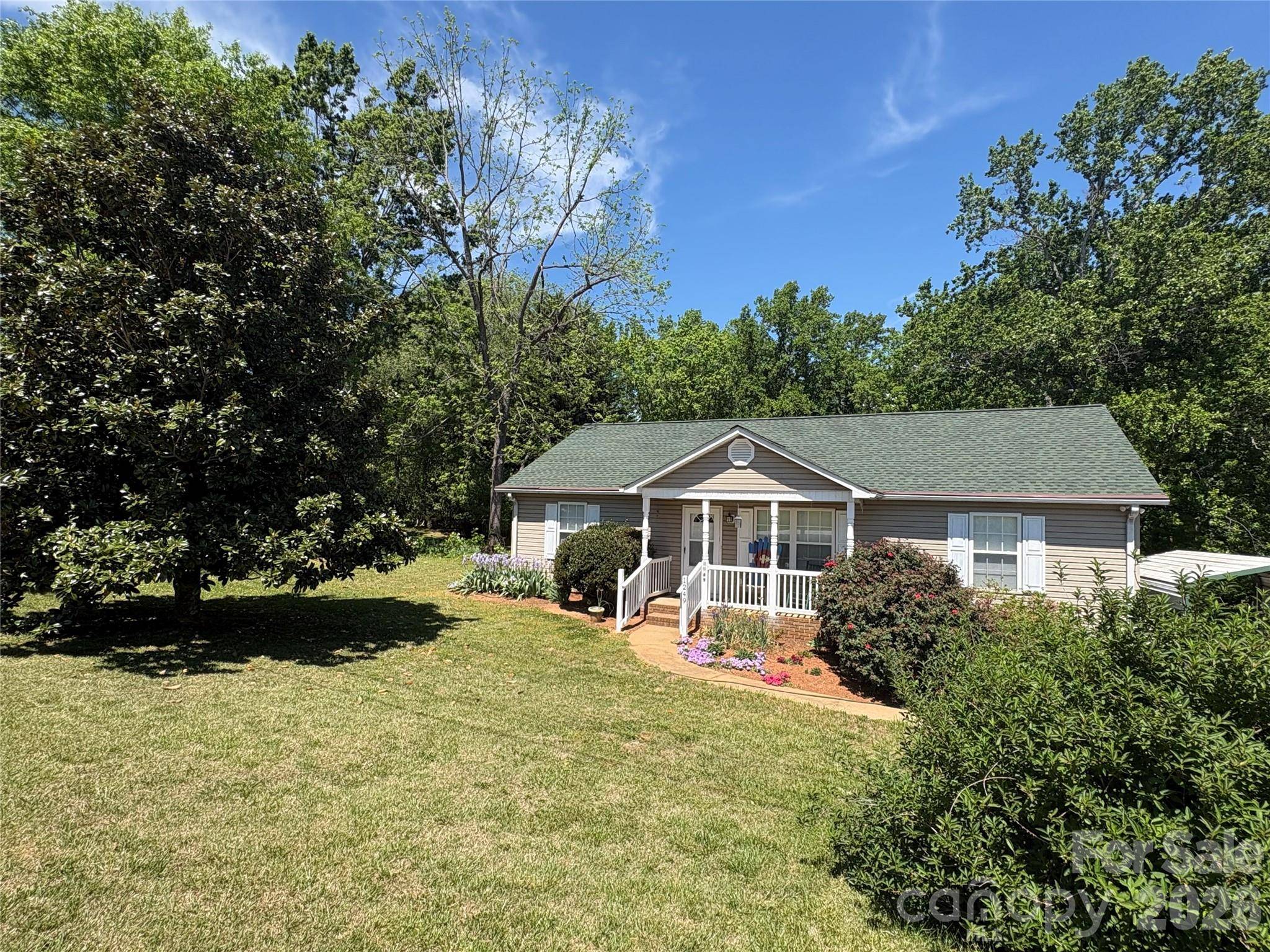 1249 Melvin Hill RD, Campobello, SC 29322