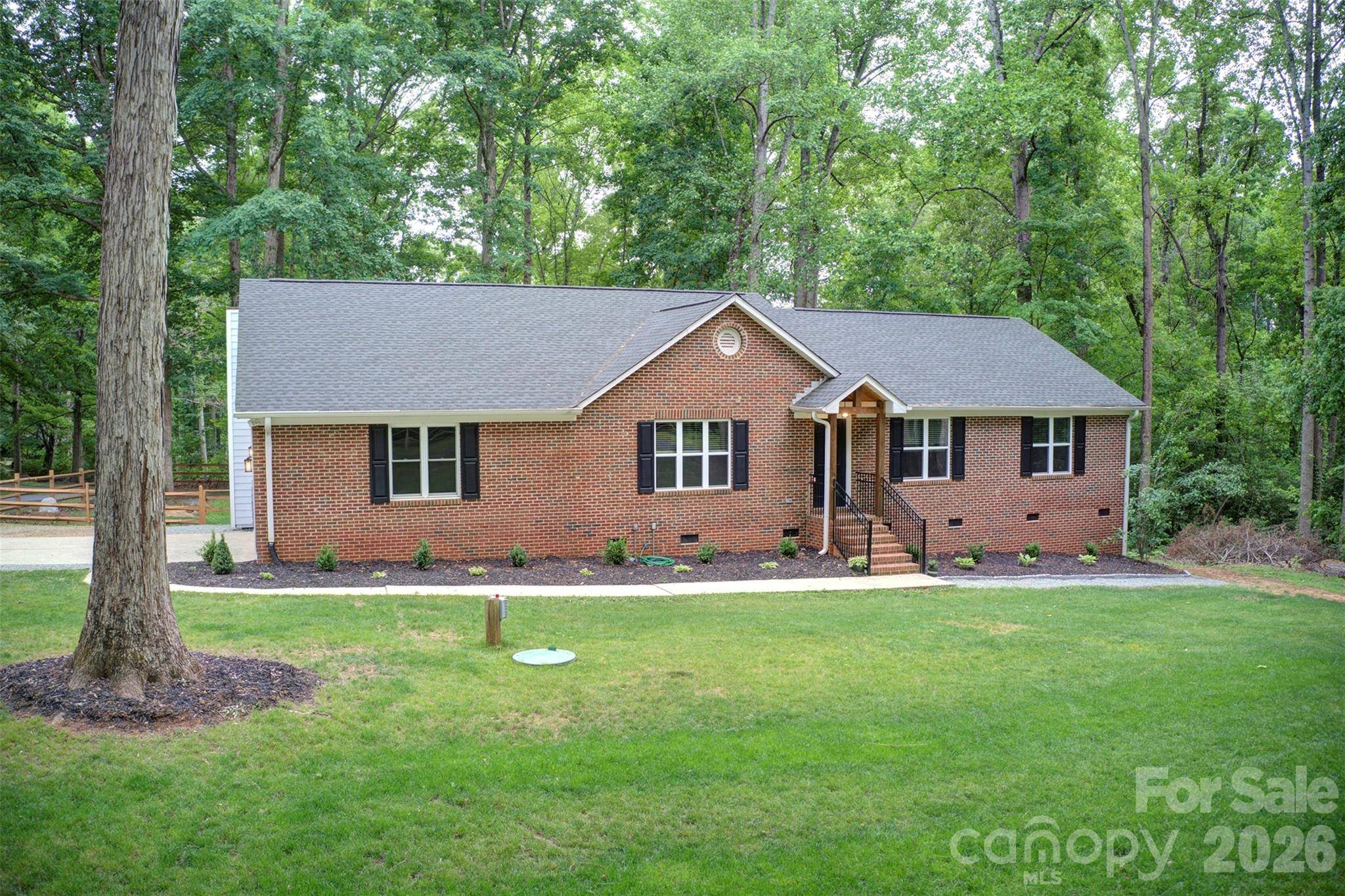 636 Wilderness TRL, Denver, NC 28037