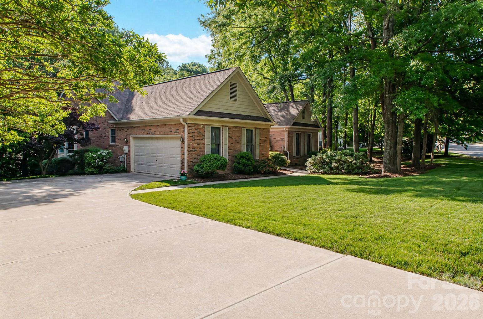 10801 Whitfield Ridge DR, Charlotte, NC 28277