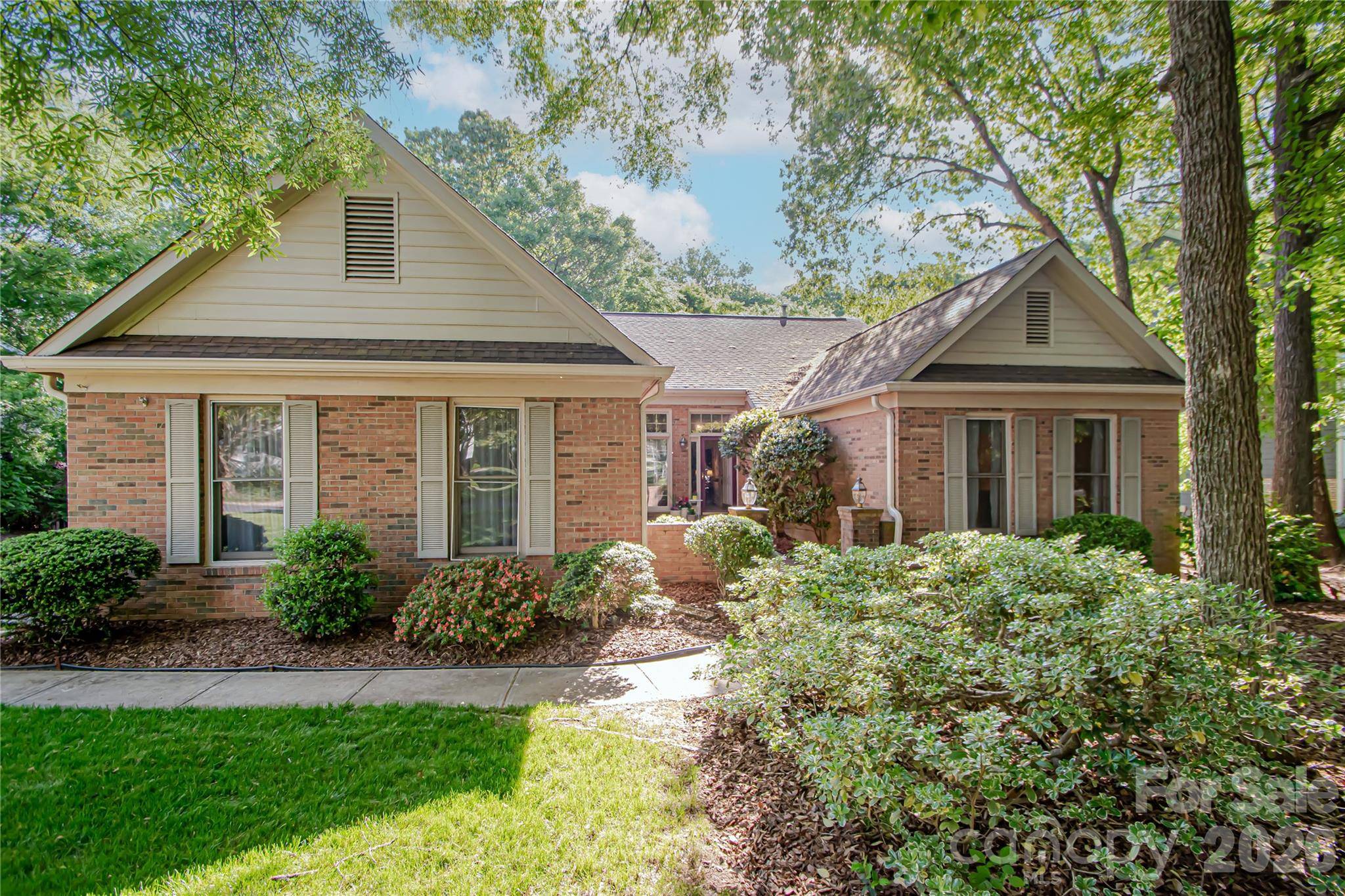 10801 Whitfield Ridge DR, Charlotte, NC 28277
