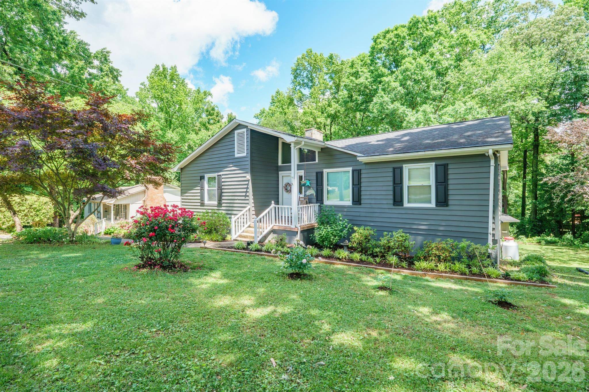 2078 Rock Springs CIR, Denver, NC 28037