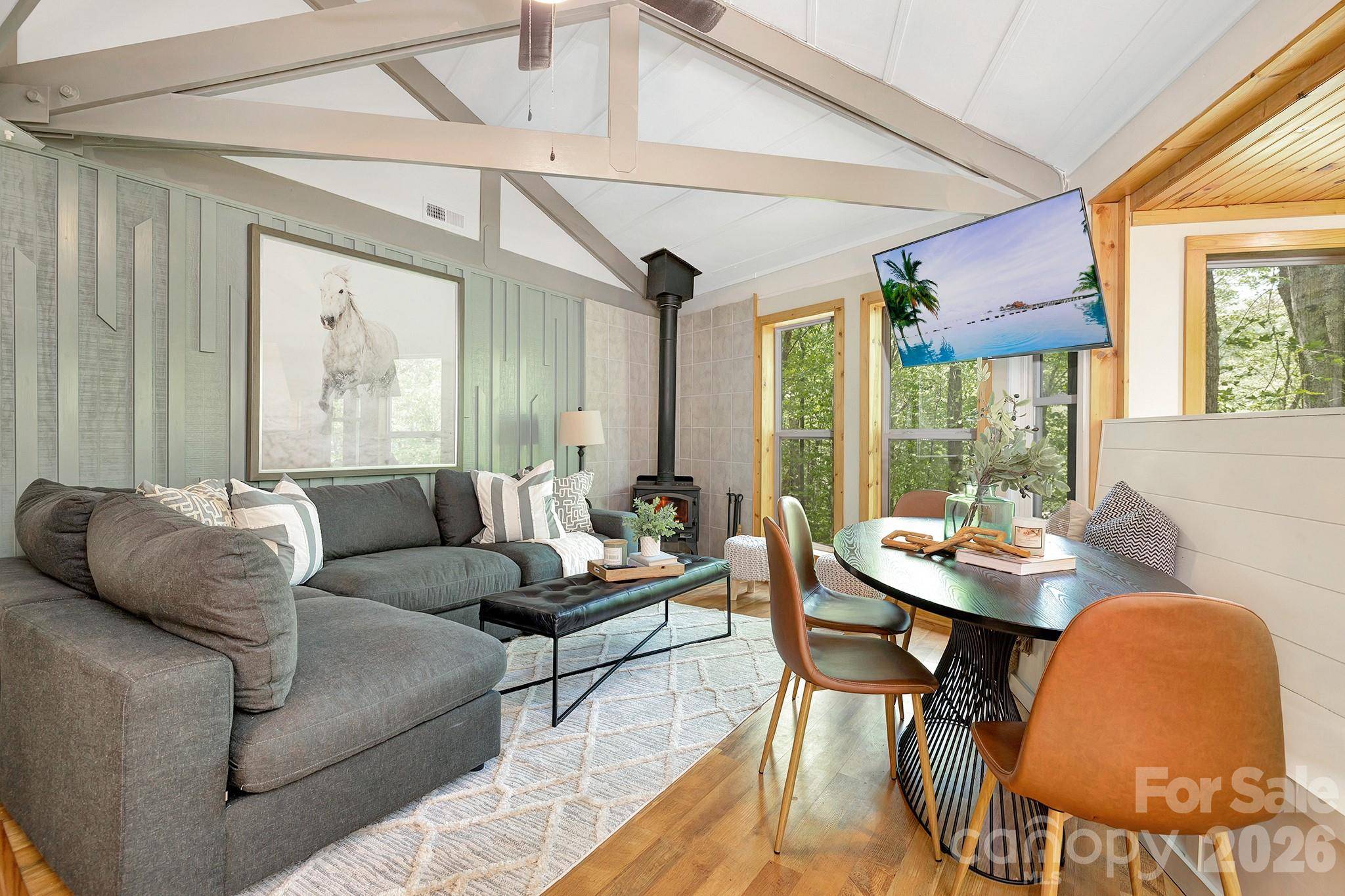 125 Pond Creek RD, Beech Mountain, NC 28604