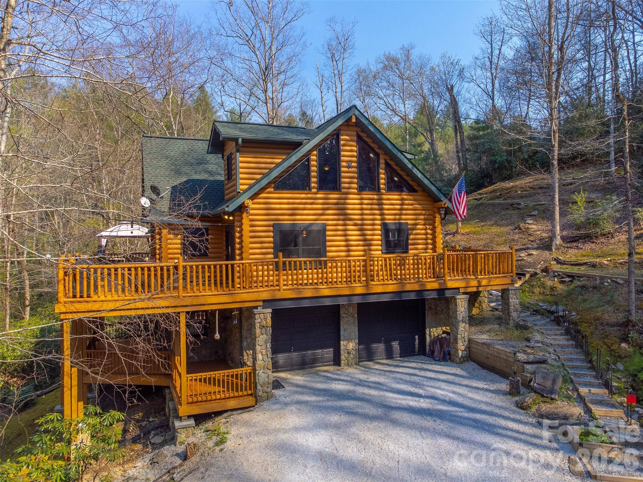 91 Double Springs RD, Almond, NC 28702