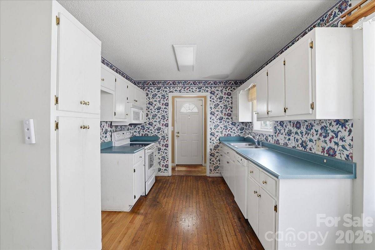 411 Patio RD, Easley, SC 29642