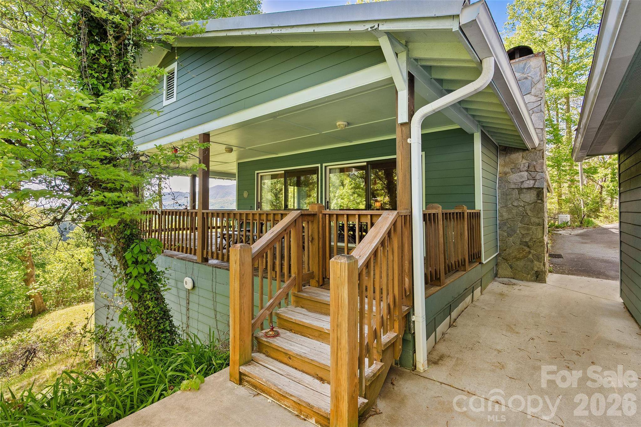 479 Old Dummy Line RD, Balsam, NC 28707