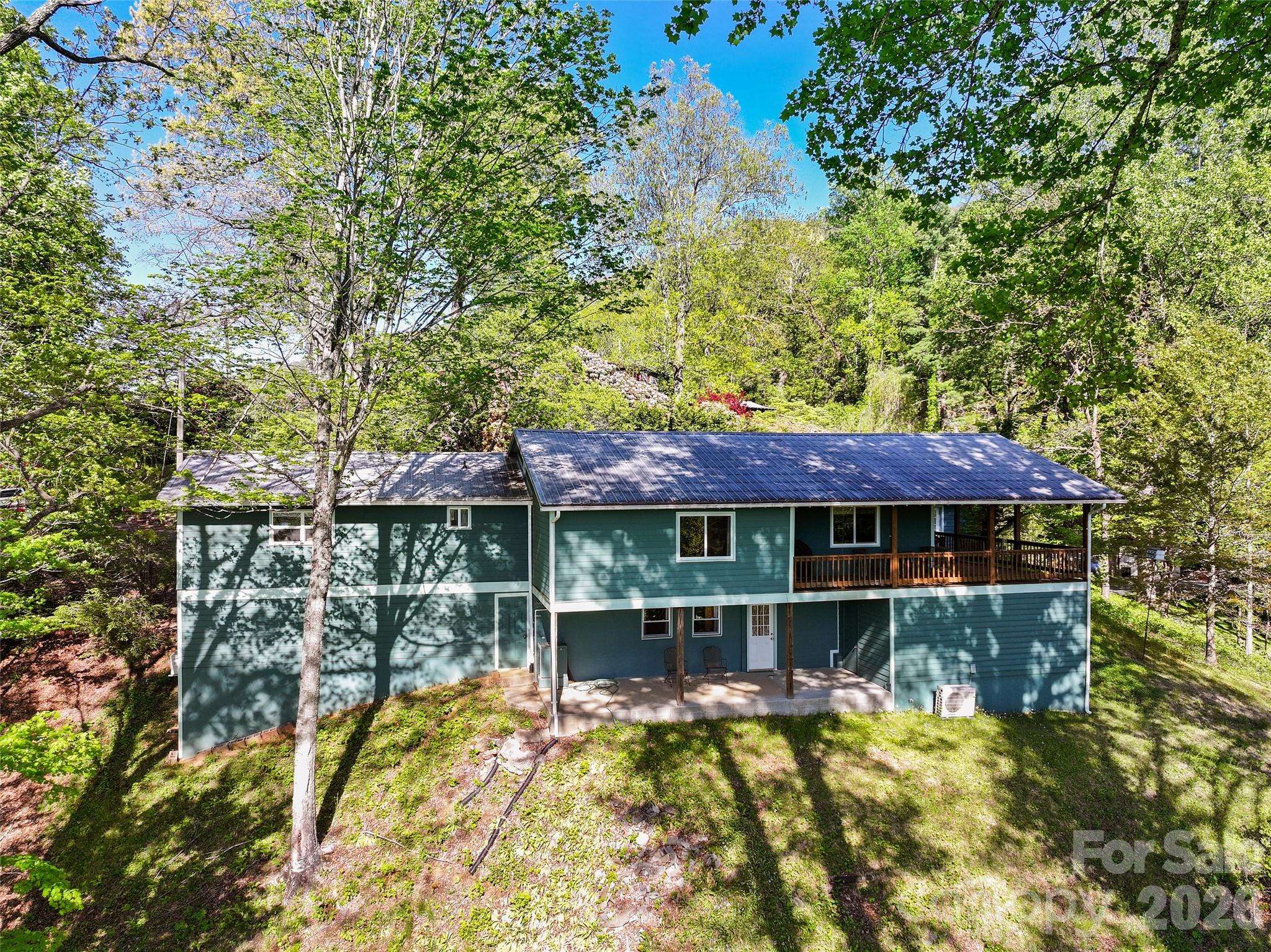 479 Old Dummy Line RD, Balsam, NC 28707