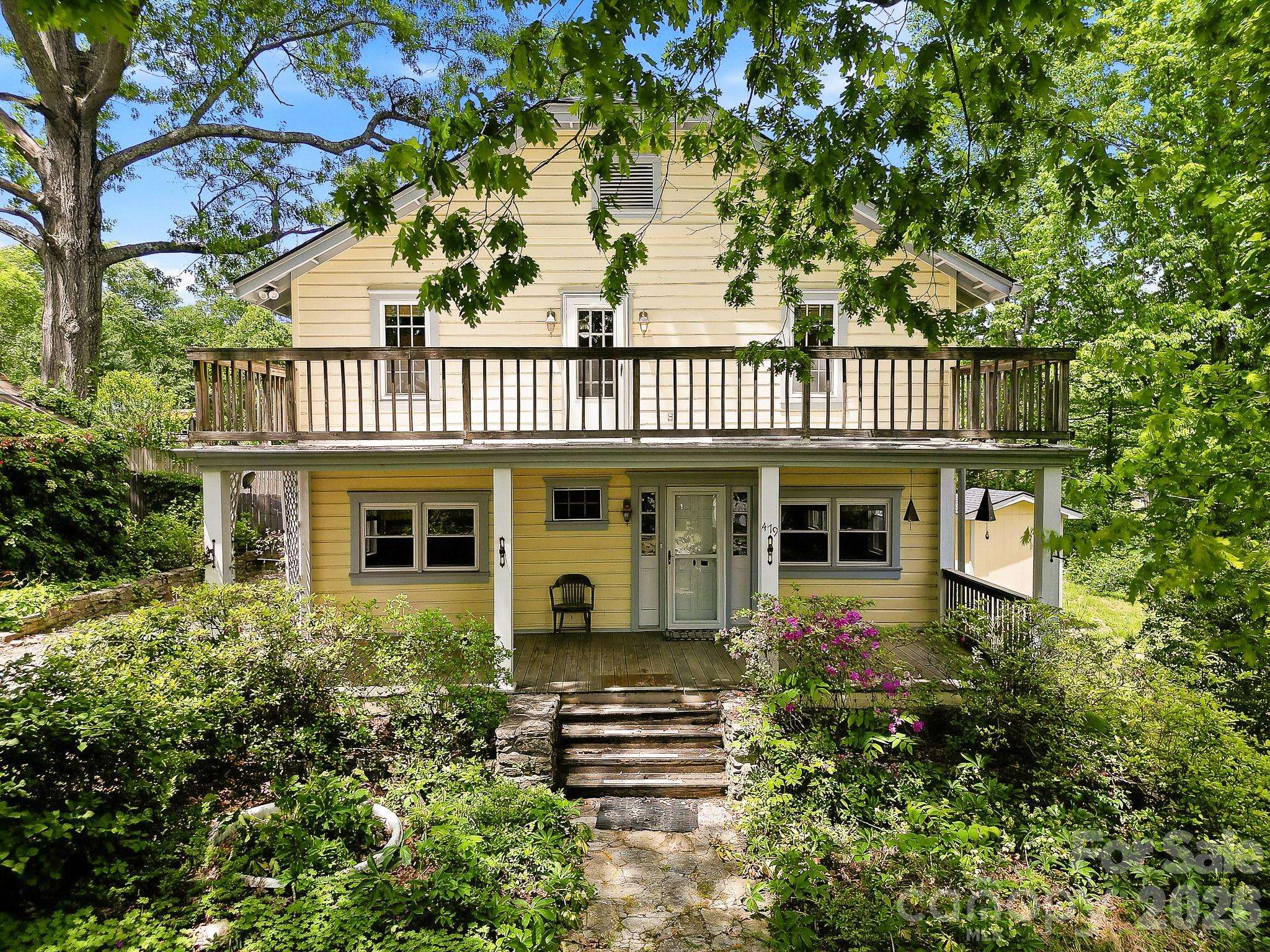 479 St Pauls RD, Hendersonville, NC 28792