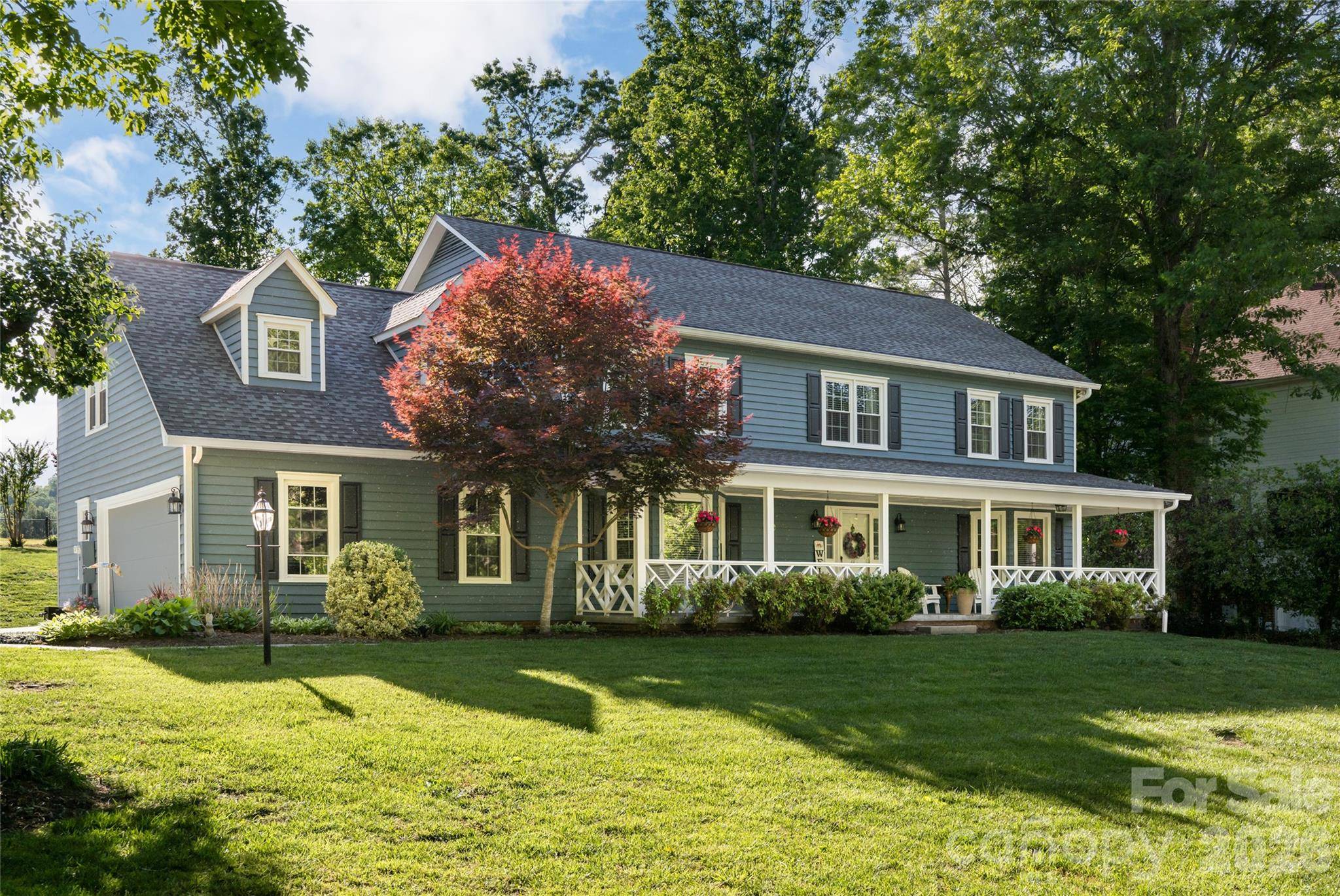 43 Tree Top DR, Arden, NC 28704