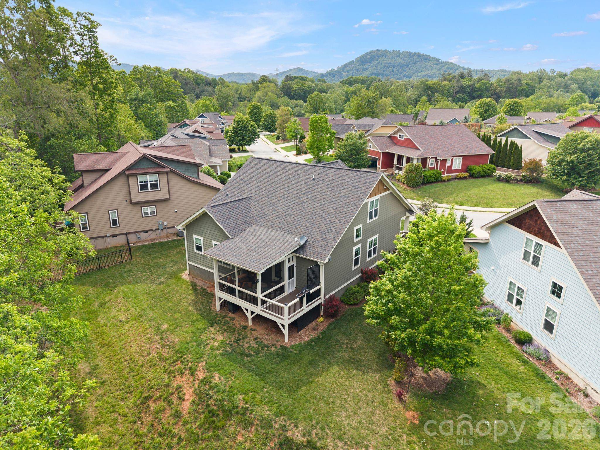 22 Asher LN, Arden, NC 28704