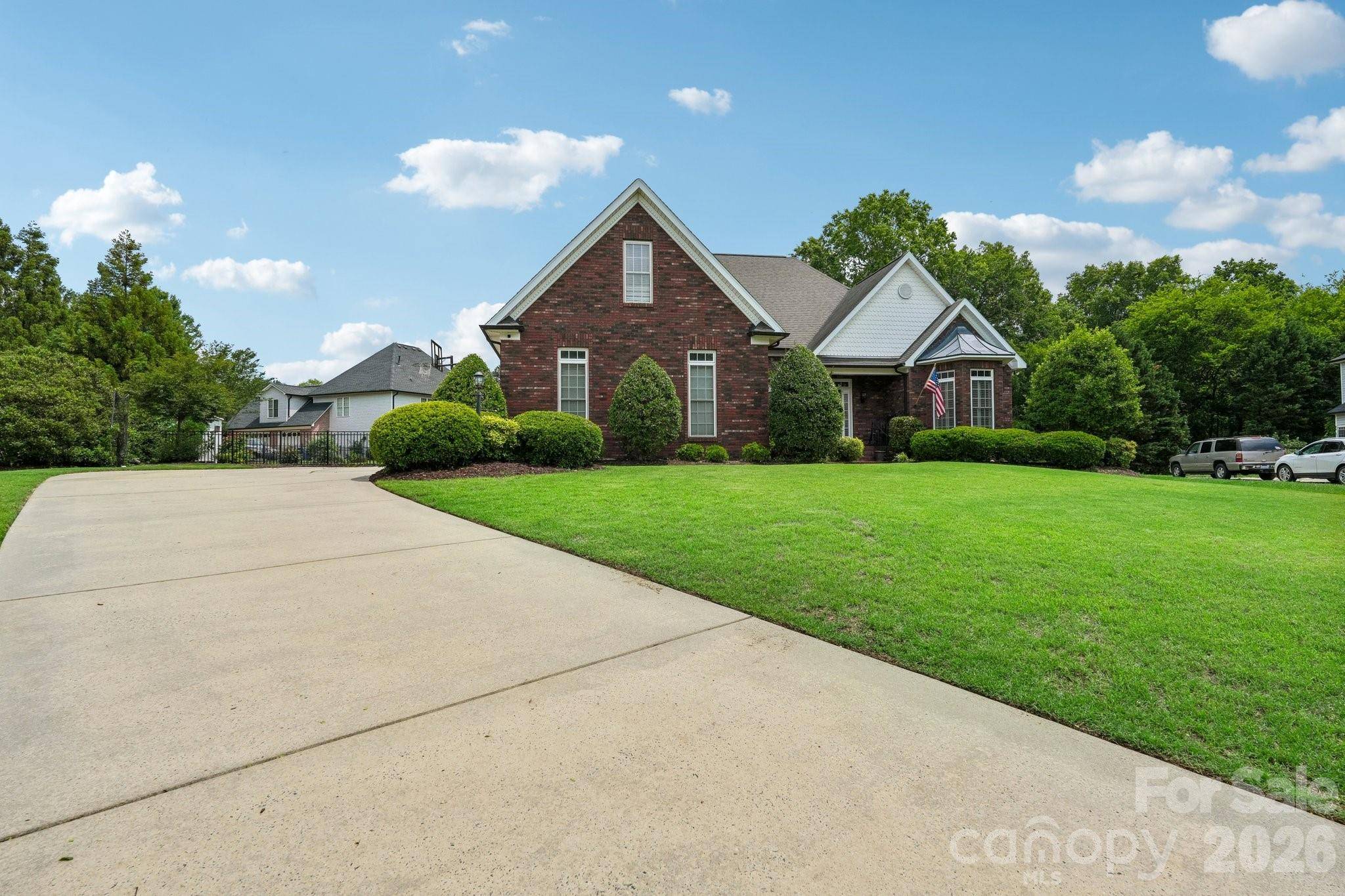 8576 Cabot CT, Harrisburg, NC 28075