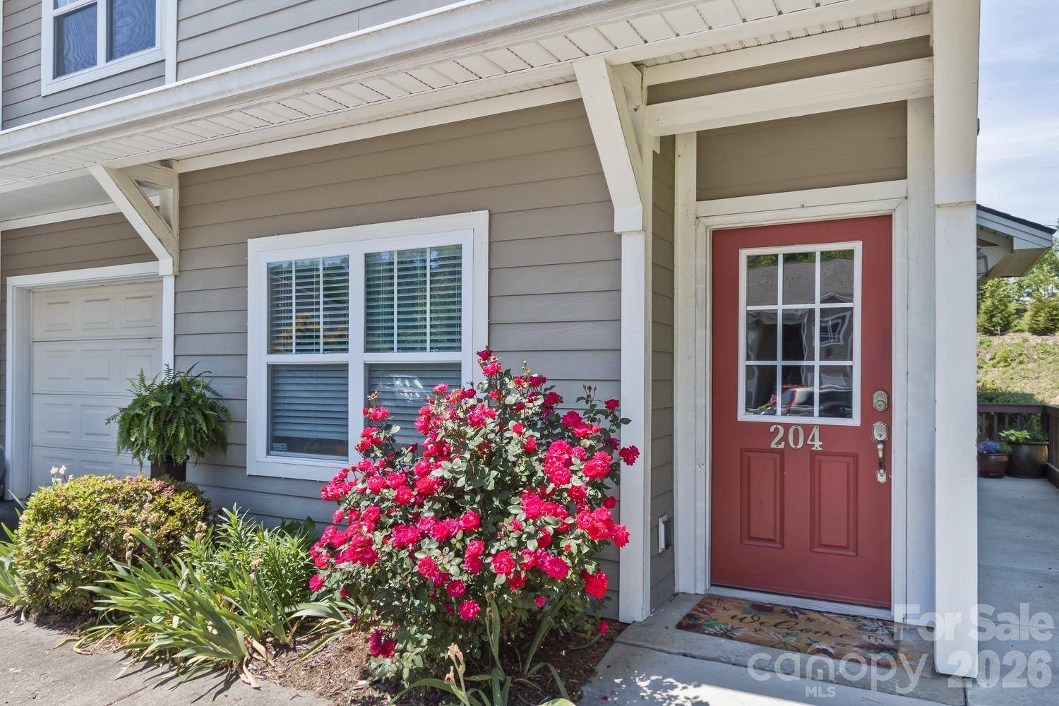 123 Foxden DR #204, Fletcher, NC 28732