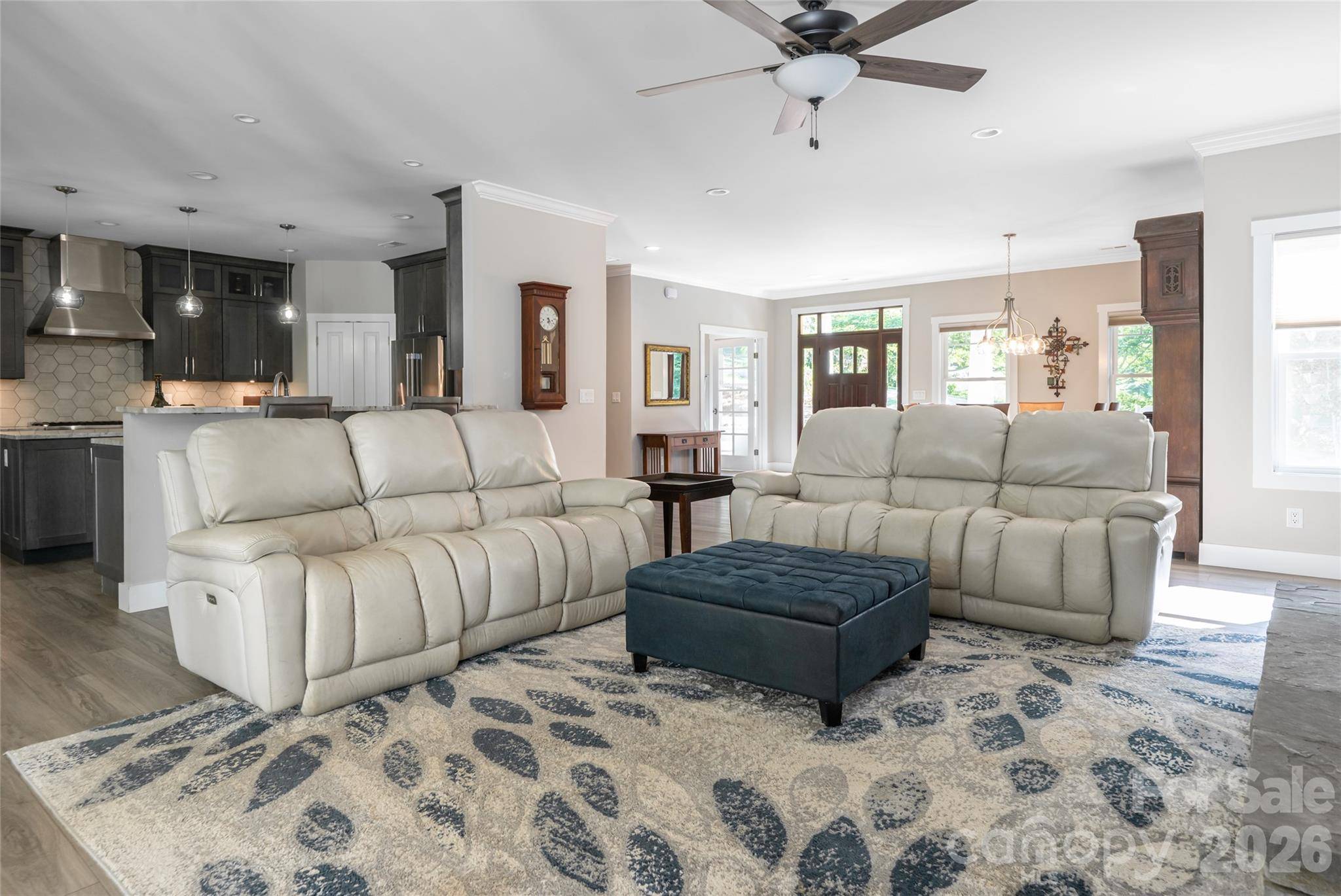 46 Nuthatch CT, Fairview, NC 28730