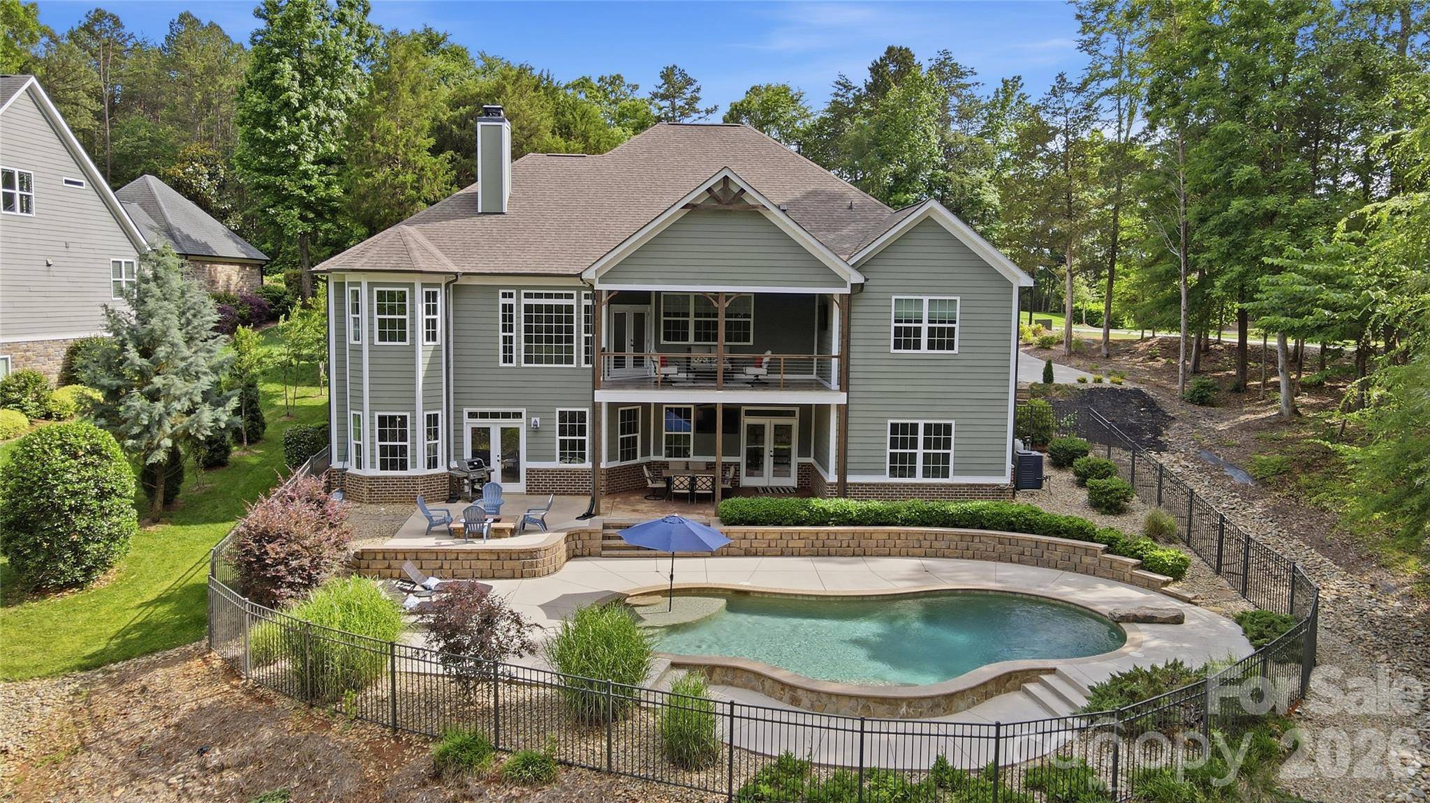 670 Arrow Point LN, Davidson, NC 28036