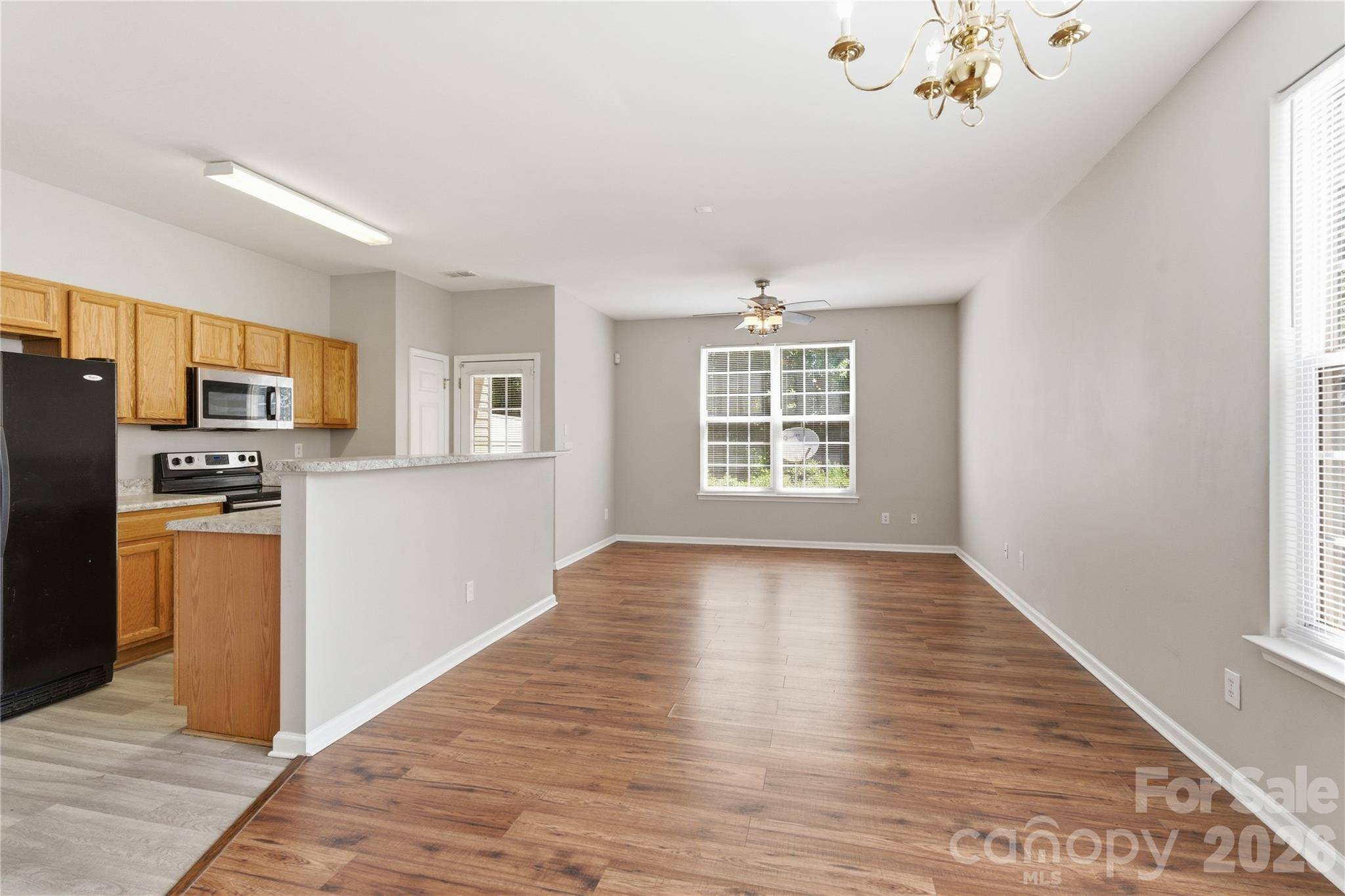 7723 Abigail Glen DR, Charlotte, NC 28212