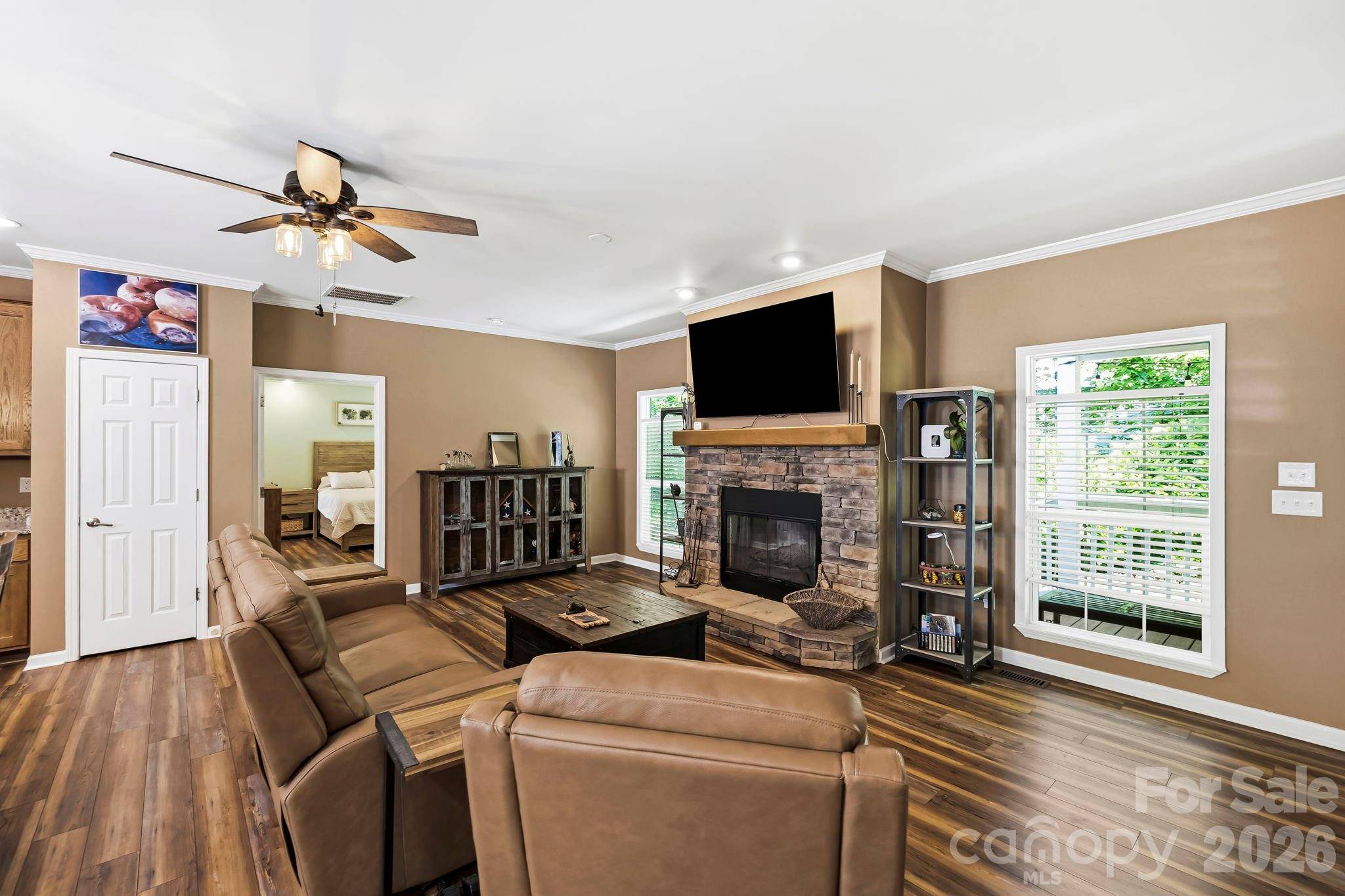 31 Enochs WAY, Fletcher, NC 28732