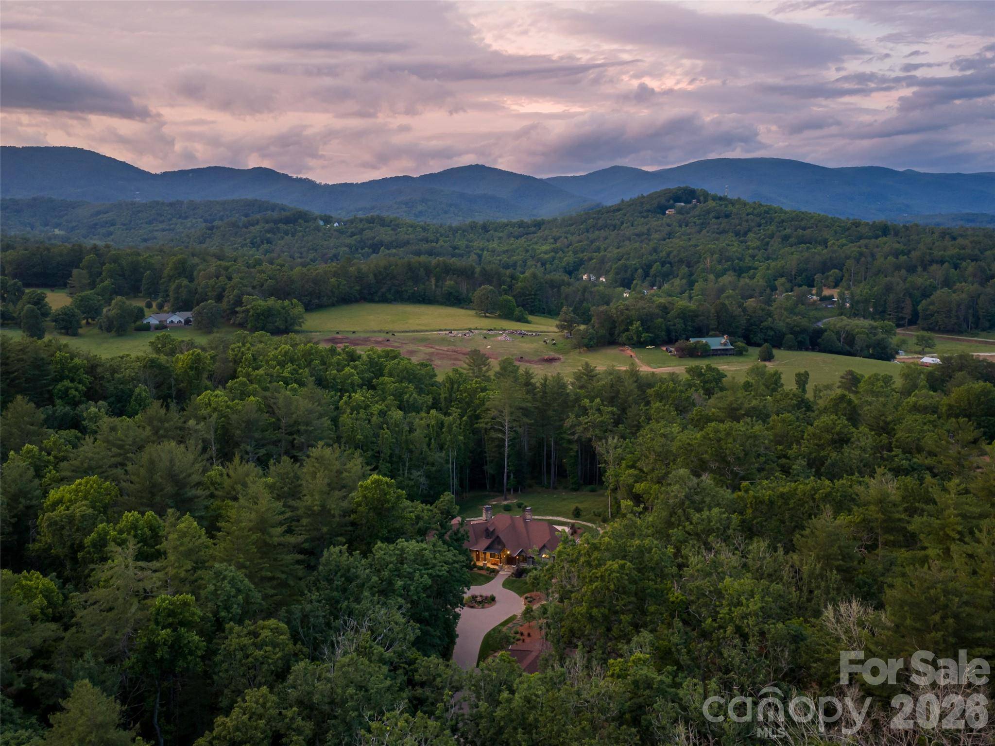 151 Bridgewater DR, Fletcher, NC 28732