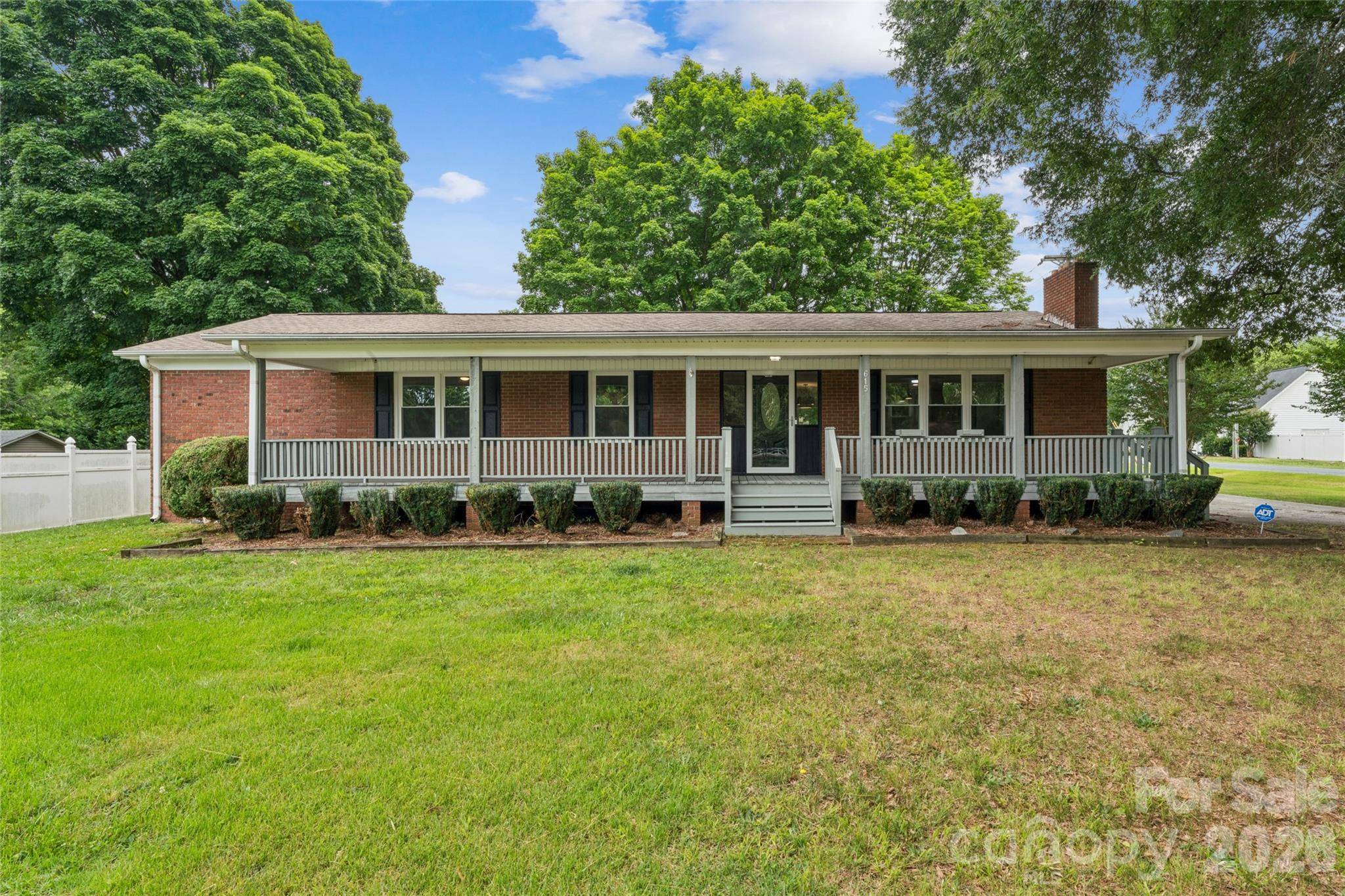 615 W 5th ST, Landis, NC 28088