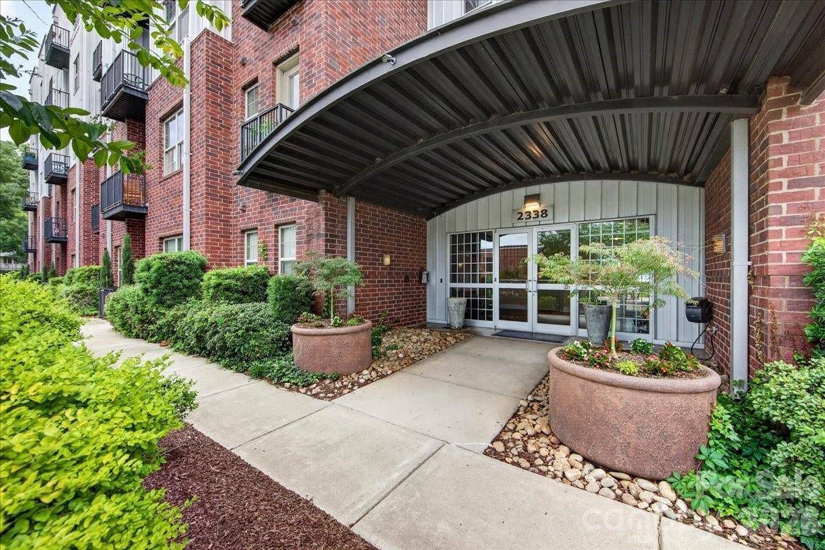 2338 Yadkin AVE #502, Charlotte, NC 28205