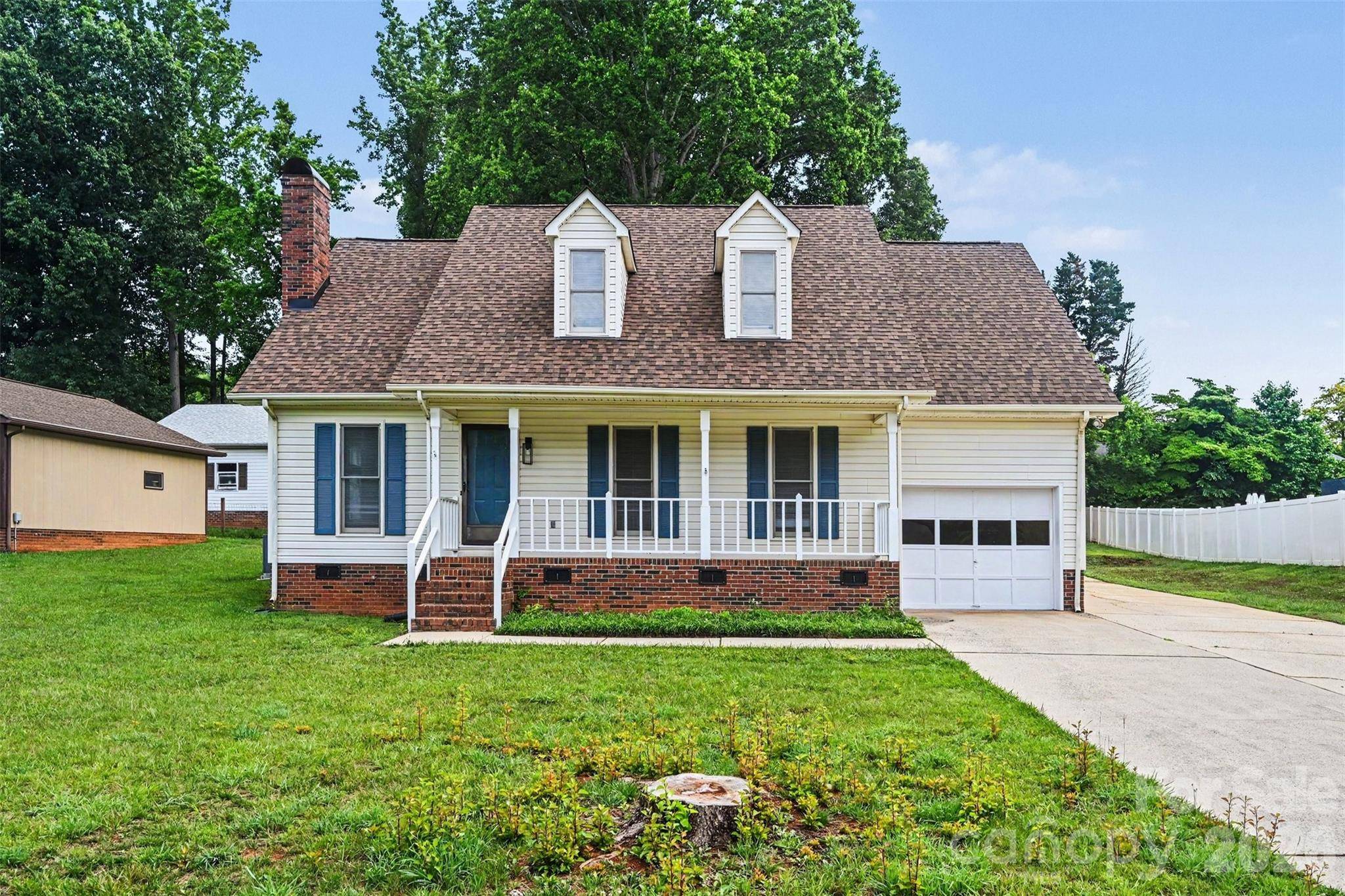 608 Azalea LN, China Grove, NC 28023