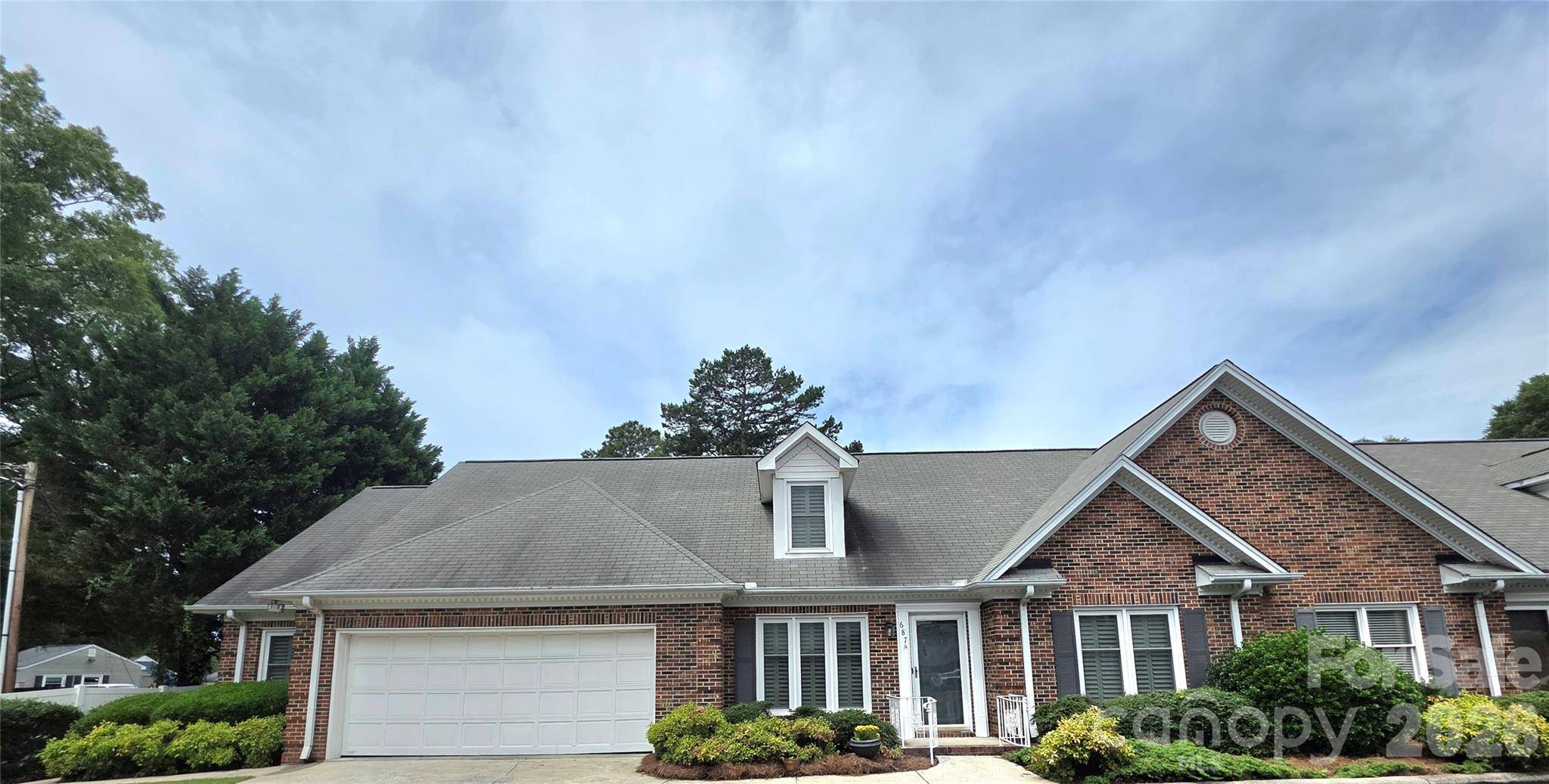 687 A Carlton DR, Gastonia, NC 28054