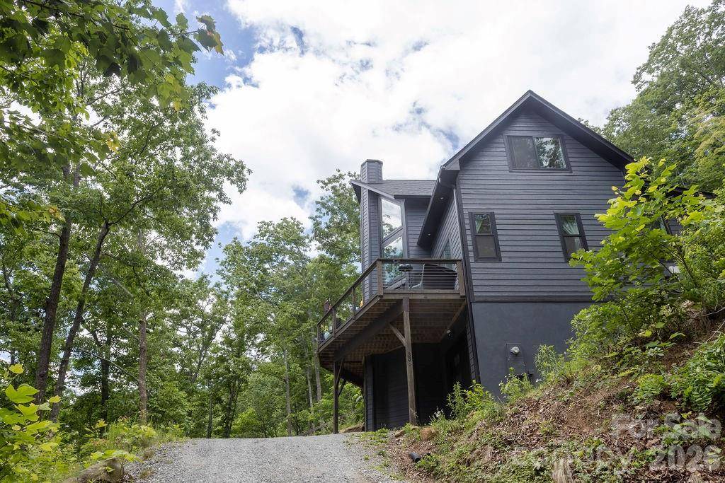 338 Fairview Forest DR, Fairview, NC 28730
