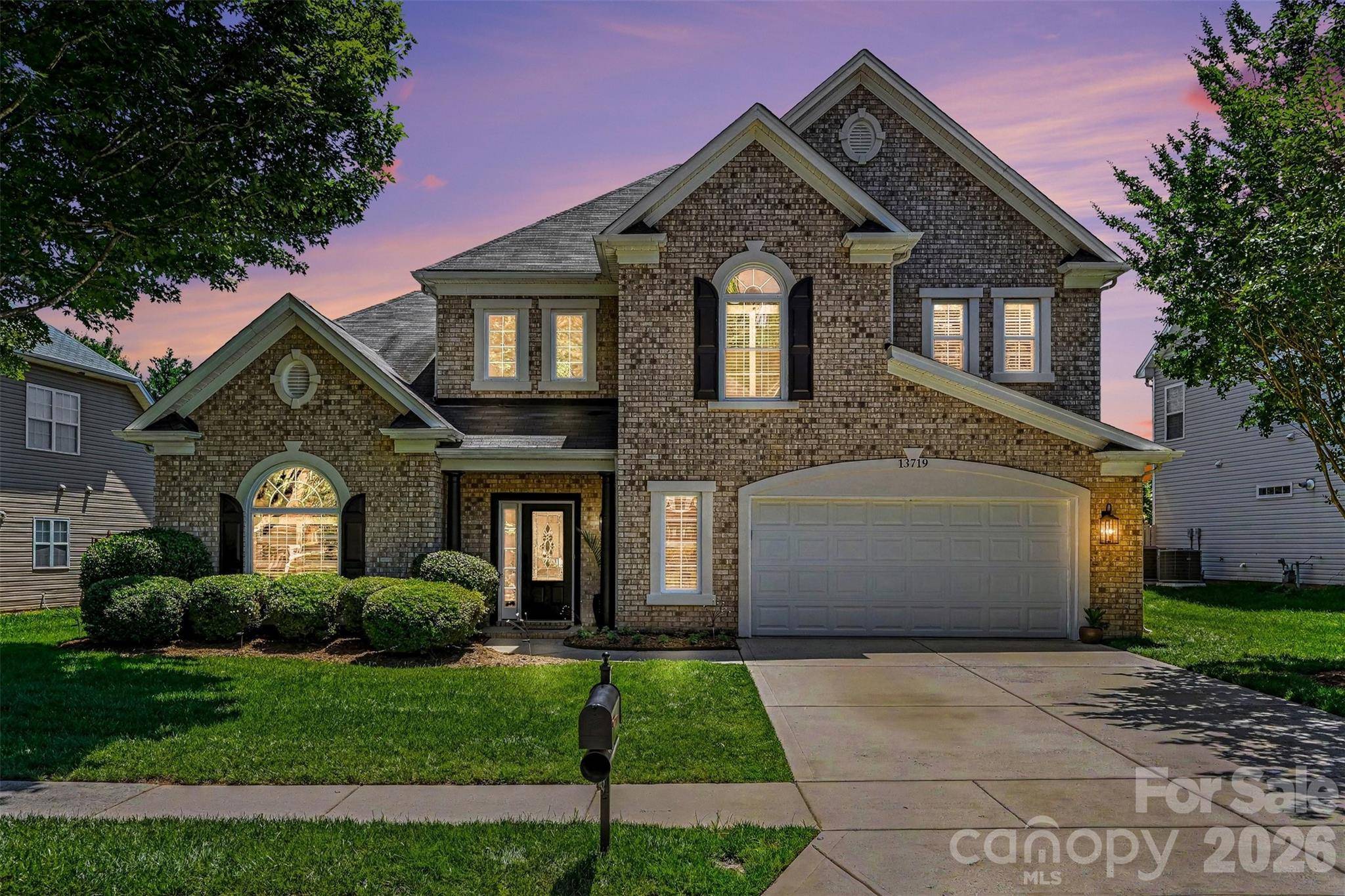 13719 Daltrey LN, Charlotte, NC 28277
